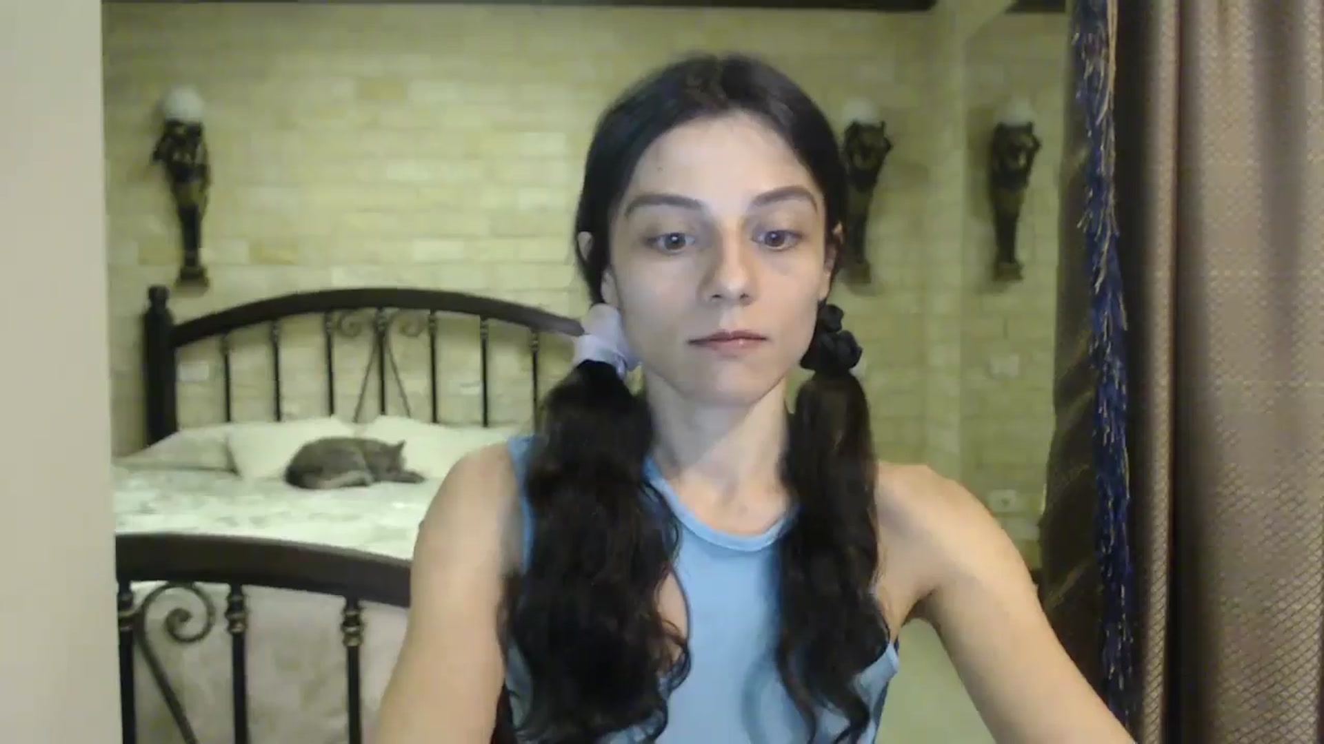 Gallery image thumbnail from ThePerfectNam's myfreecams stream on, 05/19/2025, 04:47 image 6 of 20