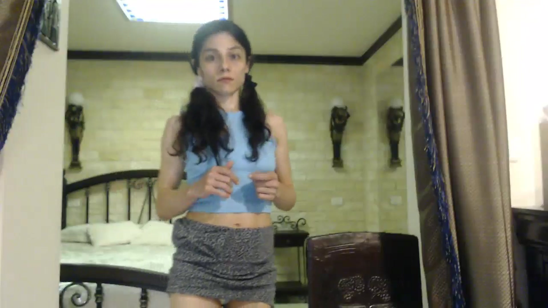 Gallery image thumbnail from ThePerfectNam's myfreecams stream on, 05/19/2025, 04:47 image 19 of 20