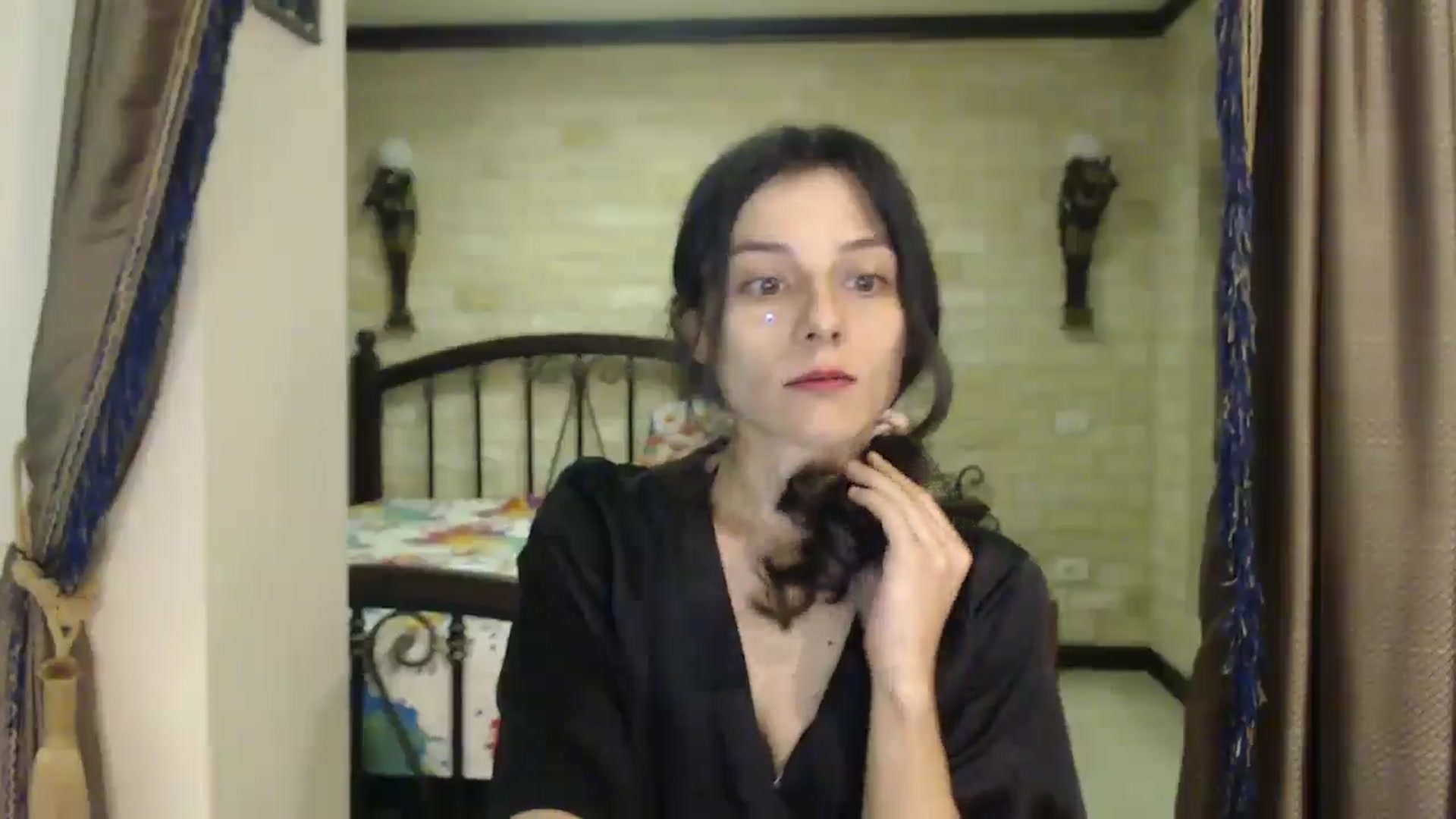 Gallery image thumbnail from ThePerfectNam's myfreecams stream on, 05/25/2025, 01:23 image 7 of 20