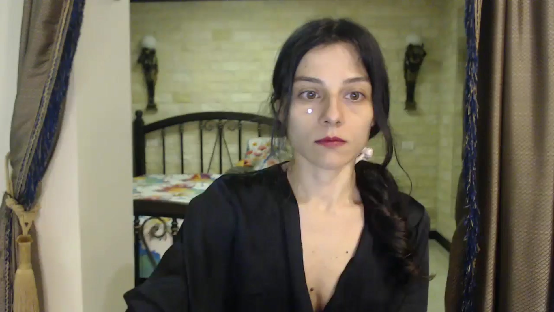 Gallery image thumbnail from ThePerfectNam's myfreecams stream on, 05/25/2025, 01:23 image 1 of 20