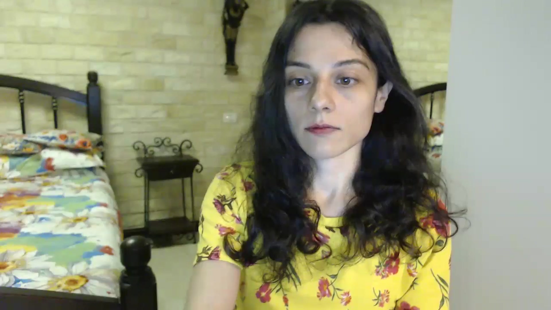 Gallery image thumbnail from ThePerfectNam's myfreecams stream on, 05/27/2025, 02:03 image 15 of 20