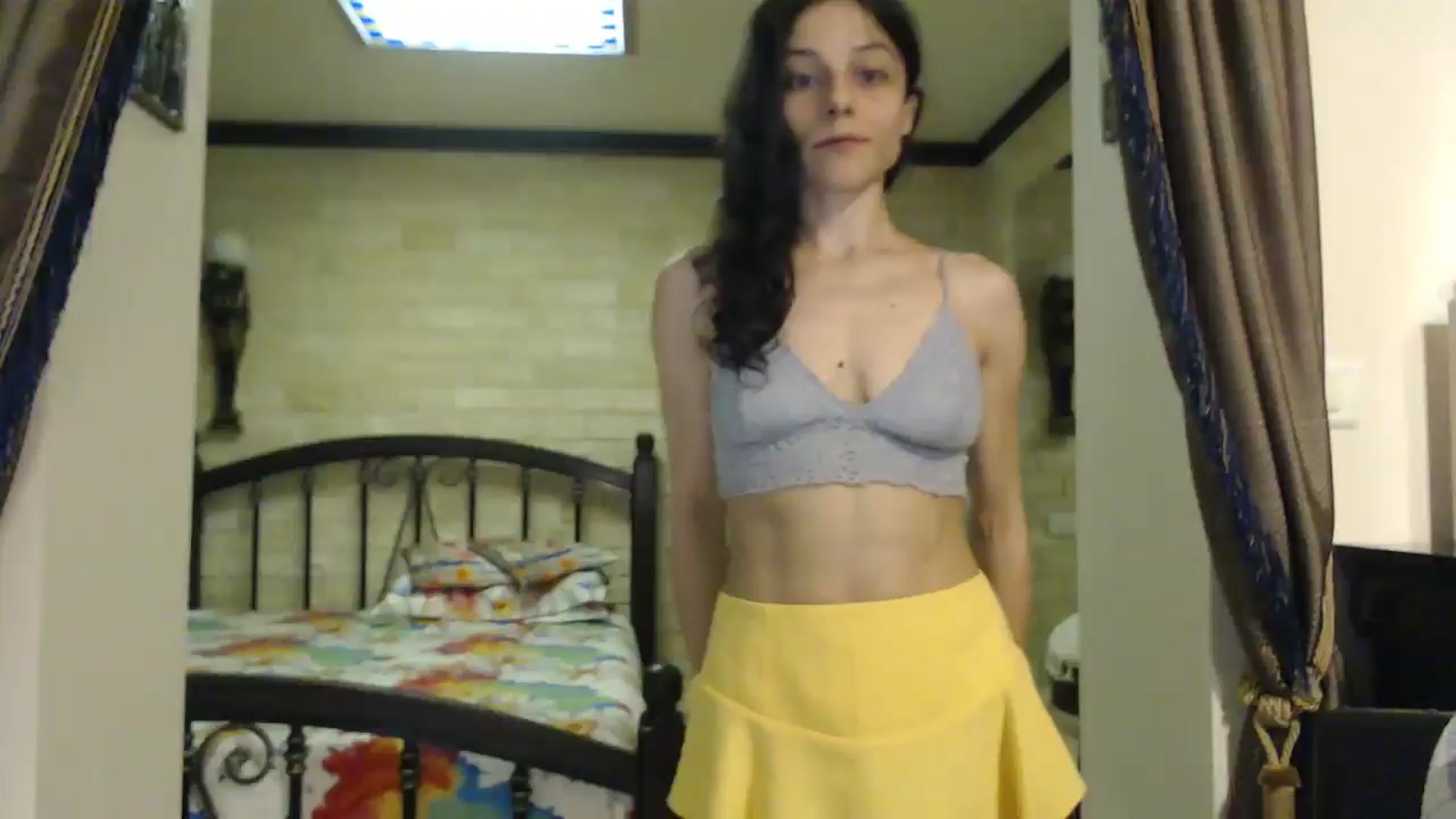Gallery image thumbnail from ThePerfectNam's myfreecams stream on, 06/01/2025, 07:24 image 6 of 20