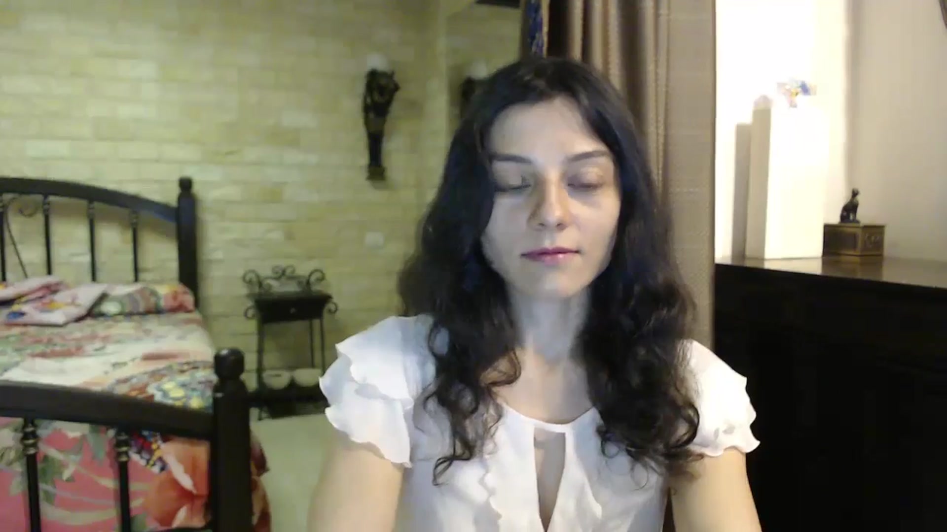 Gallery image thumbnail from ThePerfectNam's myfreecams stream on, 06/28/2025, 22:41 image 14 of 20