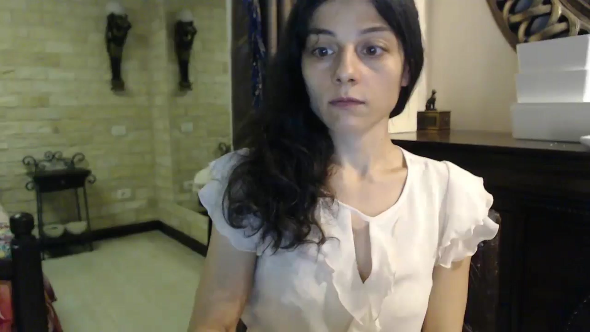 Gallery image thumbnail from ThePerfectNam's myfreecams stream on, 06/29/2025, 24:34 image 12 of 20