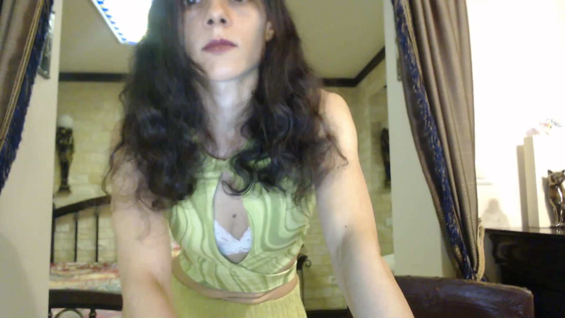 Gallery image thumbnail from ThePerfectNam's myfreecams stream on, 07/15/2025, 01:43 image 9 of 20