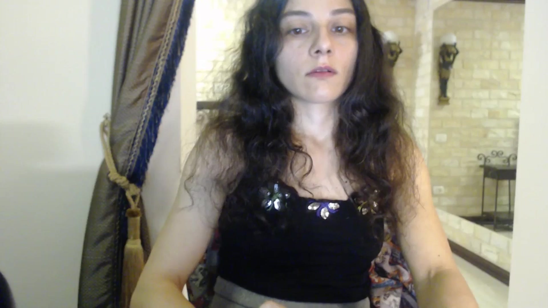 Gallery image thumbnail from ThePerfectNam's myfreecams stream on, 11/18/2025, 05:58 image 8 of 20