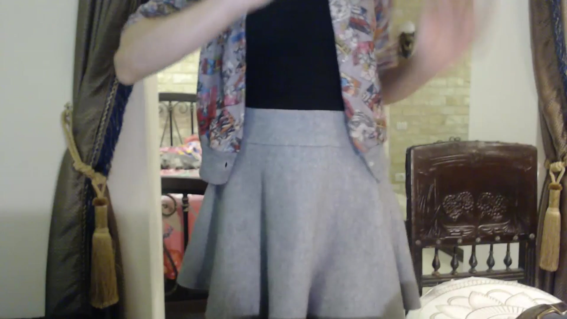 Gallery image thumbnail from ThePerfectNam's myfreecams stream on, 11/18/2025, 05:58 image 6 of 20