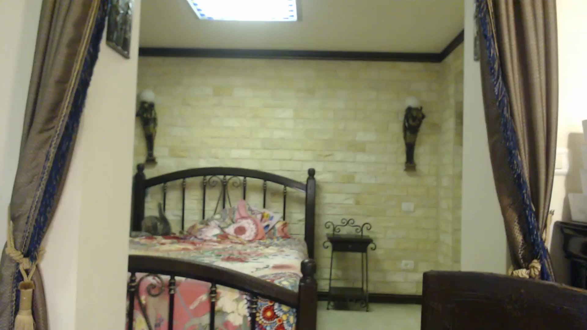 Gallery image thumbnail from ThePerfectNam's myfreecams stream on, 11/22/2025, 04:53 image 9 of 20