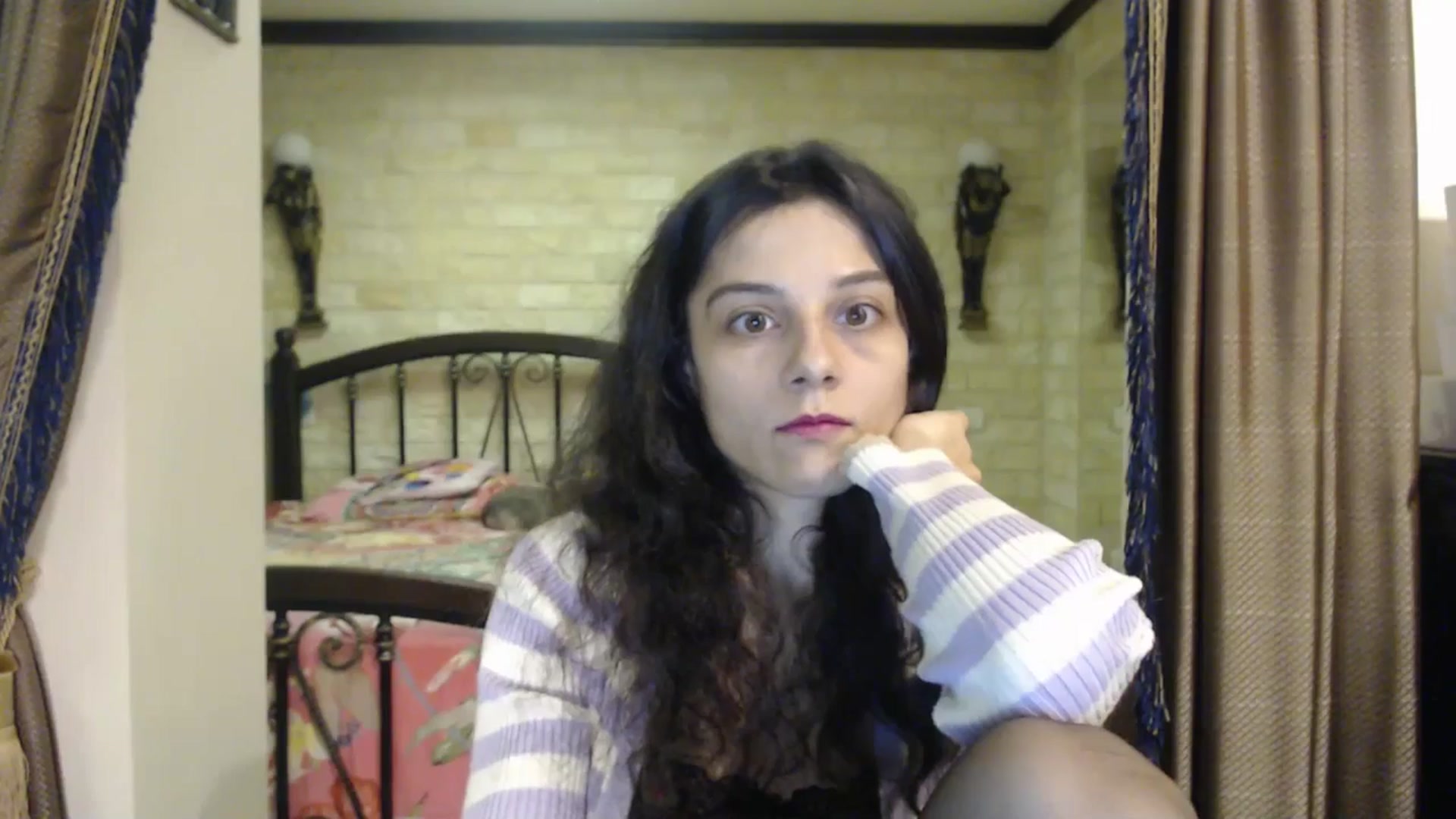 Gallery image thumbnail from ThePerfectNam's myfreecams stream on, 11/23/2025, 08:12 image 3 of 20