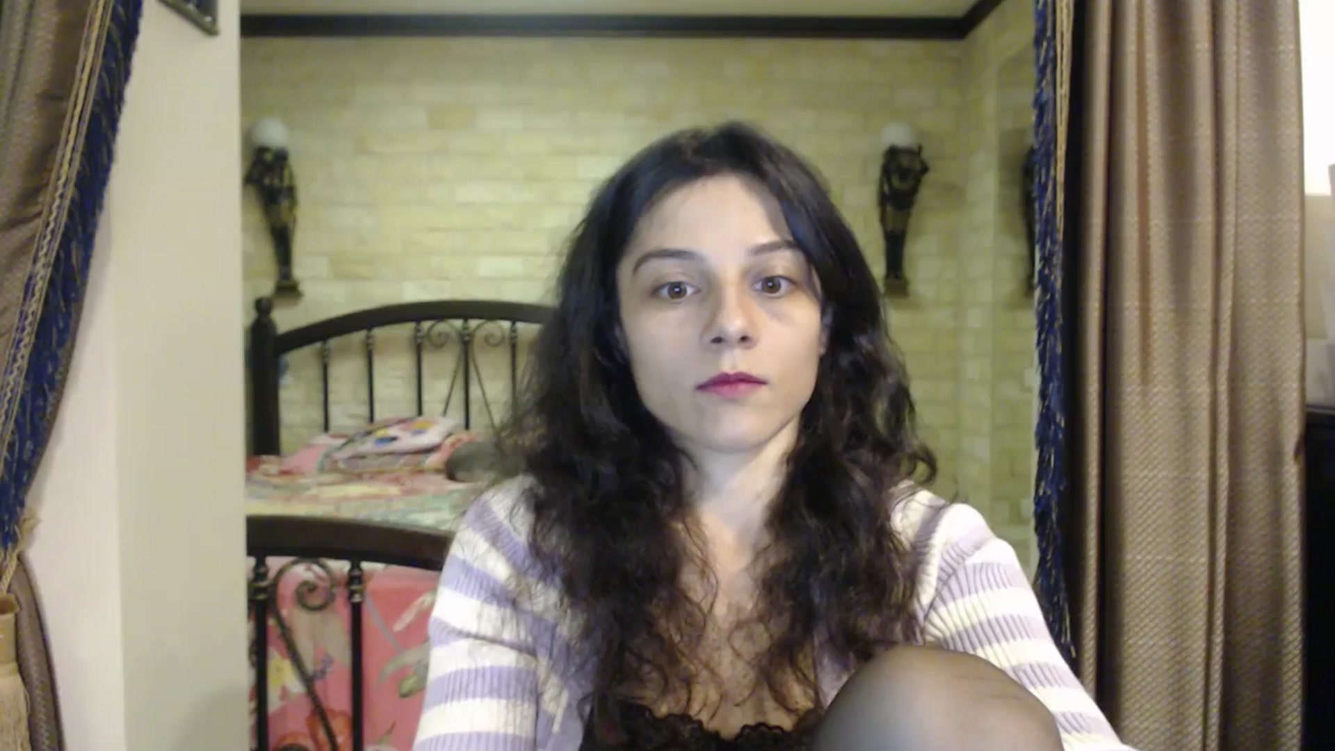 Gallery image thumbnail from ThePerfectNam's myfreecams stream on, 11/23/2025, 08:12 image 1 of 20