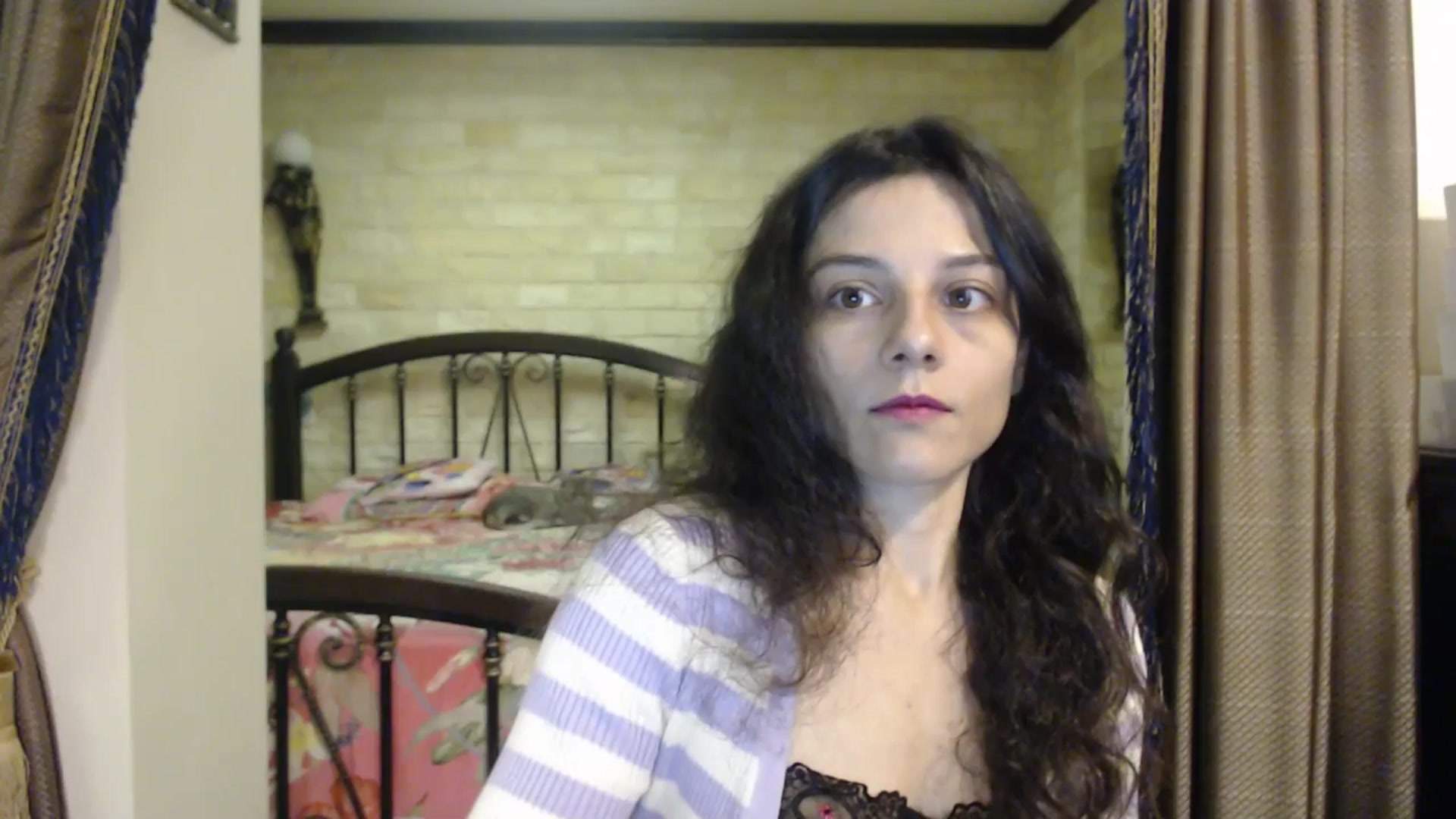Gallery image thumbnail from ThePerfectNam's myfreecams stream on, 11/23/2025, 08:12 image 5 of 20