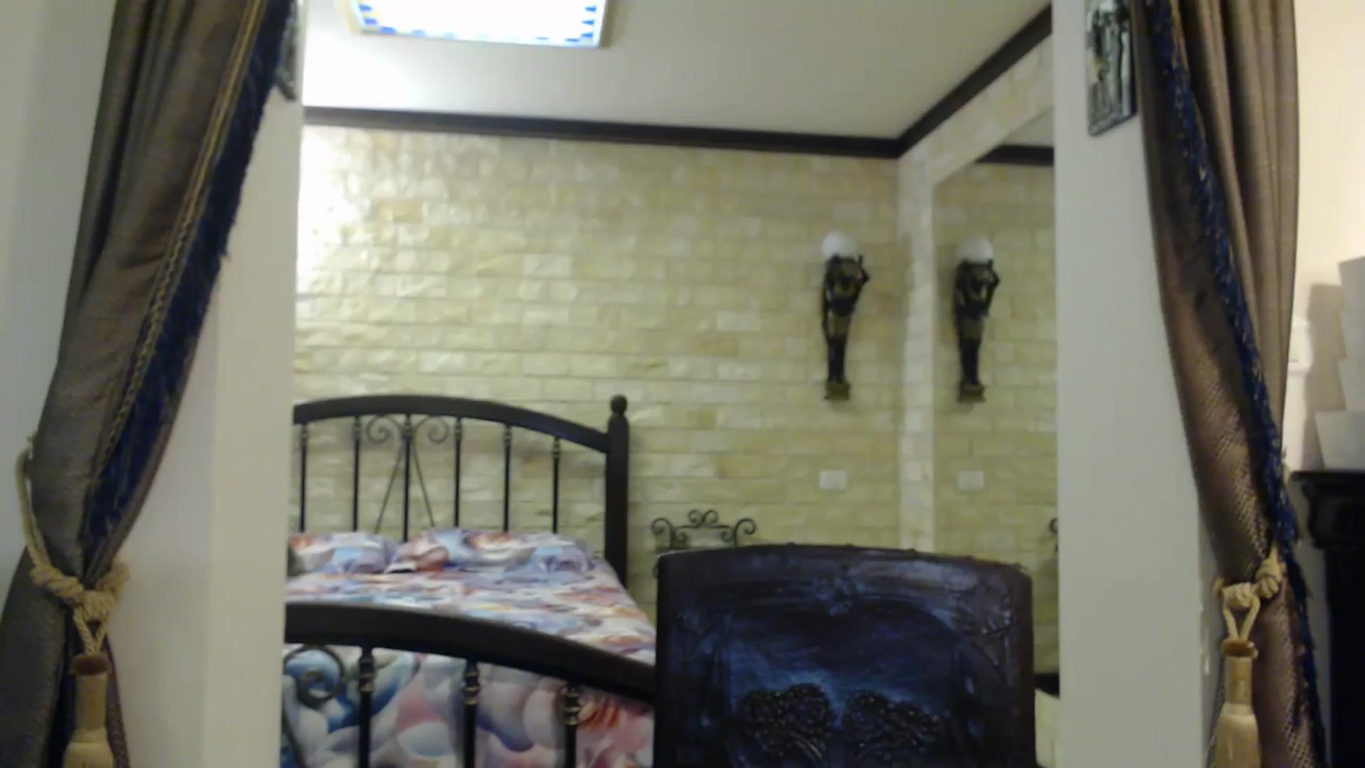 Gallery image thumbnail from ThePerfectNam's myfreecams stream on, 12/01/2025, 24:35 image 4 of 20