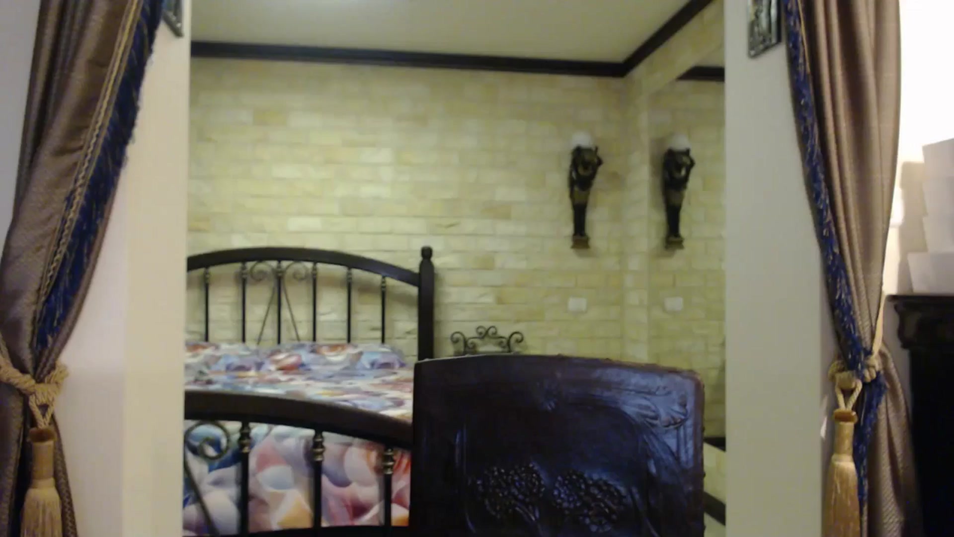 Gallery image thumbnail from ThePerfectNam's myfreecams stream on, 12/02/2025, 06:02 image 9 of 20