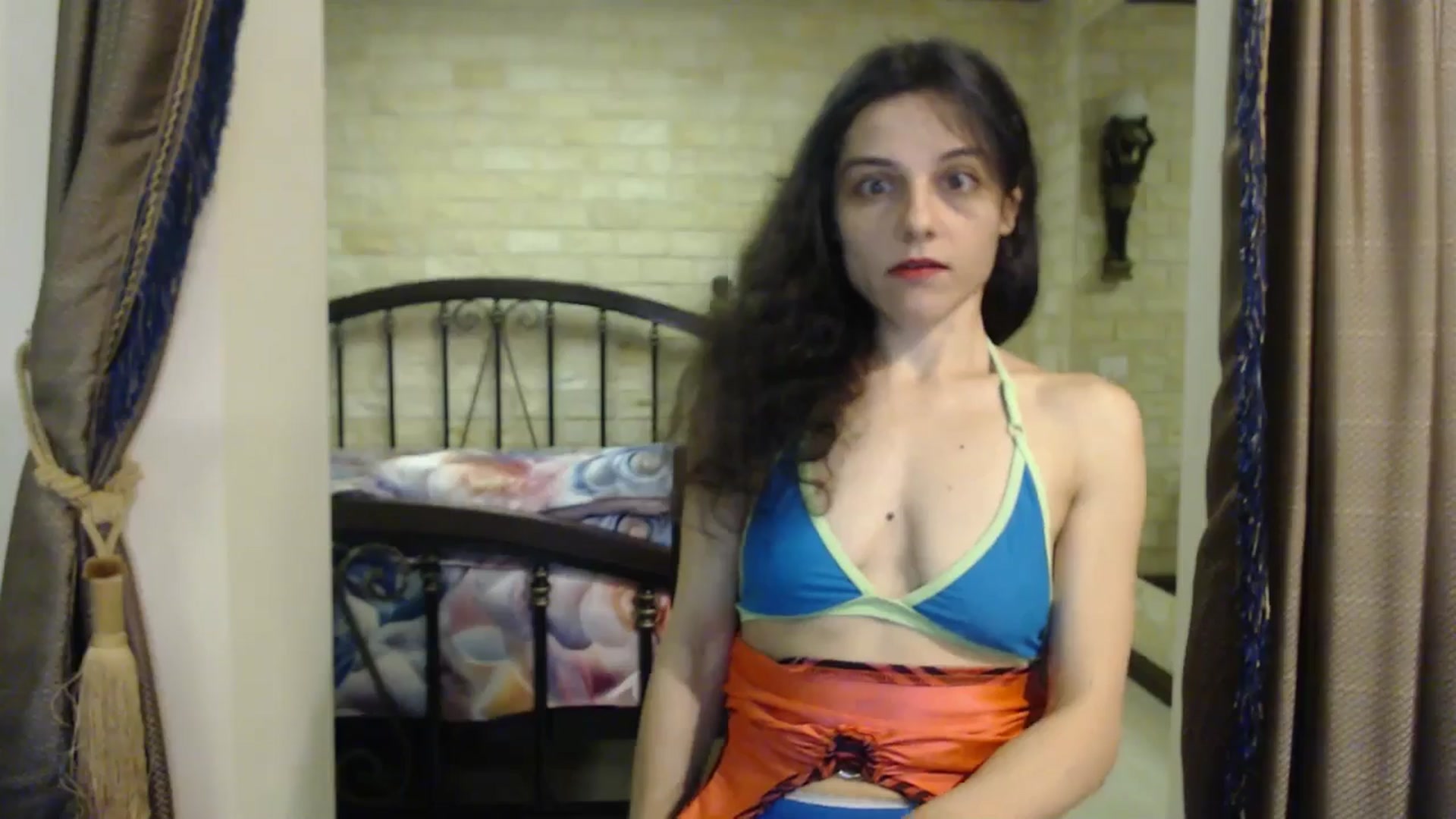 Gallery image thumbnail from ThePerfectNam's myfreecams stream on, 12/07/2025, 05:54 image 4 of 20