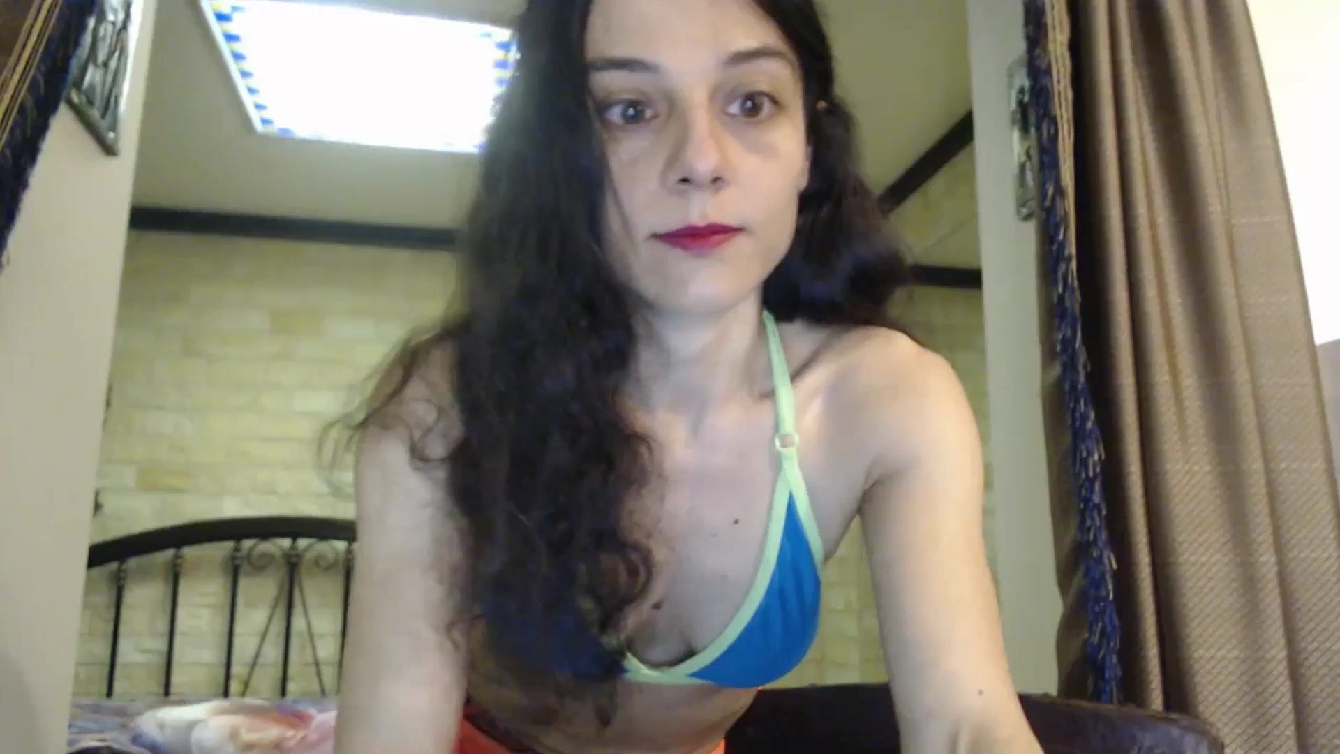 Gallery image thumbnail from ThePerfectNam's myfreecams stream on, 12/07/2025, 07:43 image 15 of 20