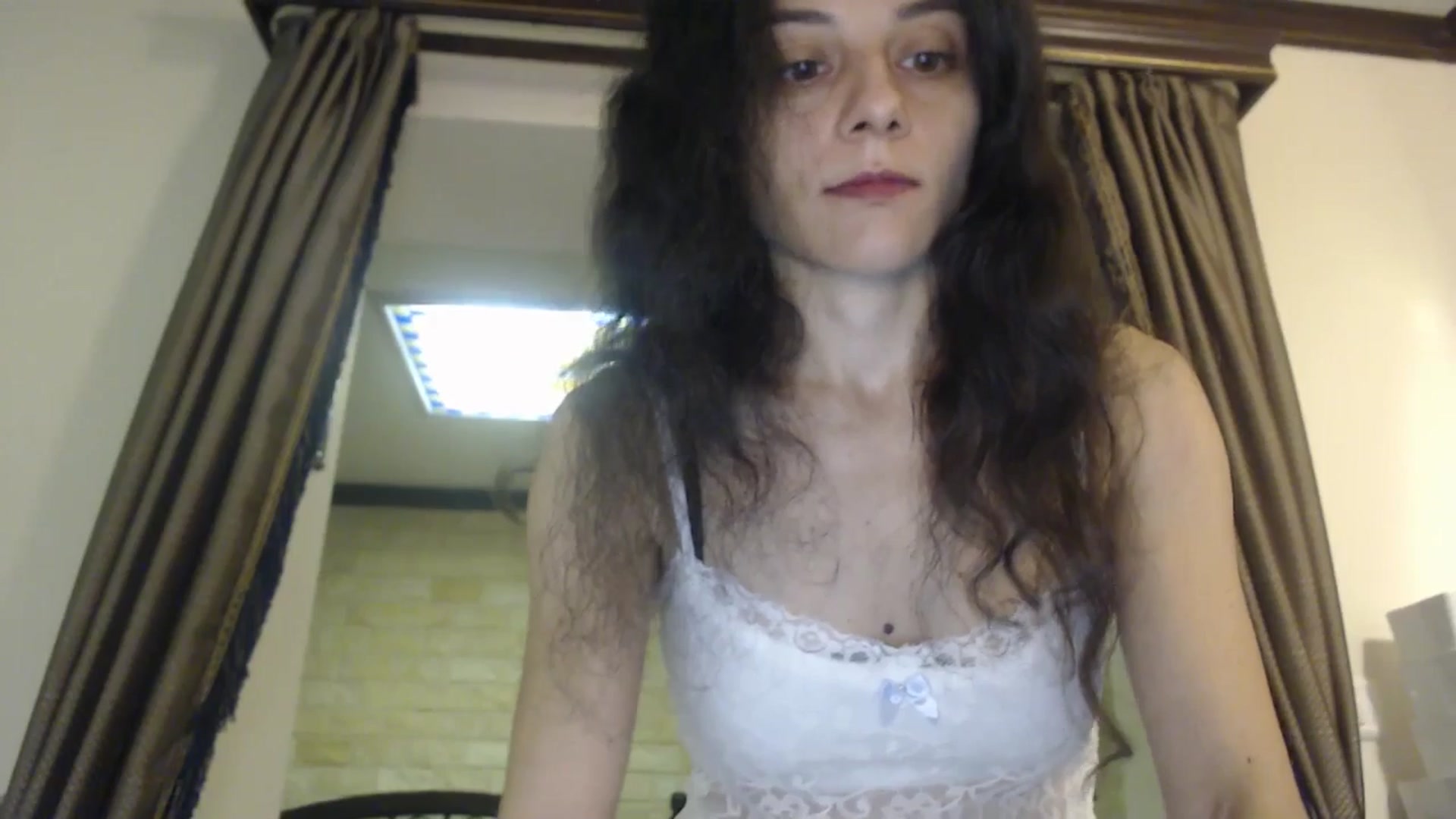 Gallery image thumbnail from ThePerfectNam's myfreecams stream on, 12/08/2025, 03:59 image 17 of 20