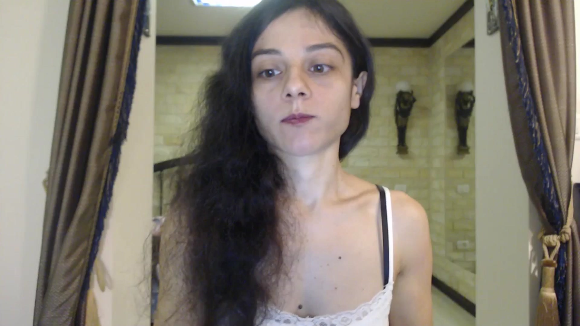 Gallery image thumbnail from ThePerfectNam's myfreecams stream on, 12/08/2025, 03:59 image 13 of 20