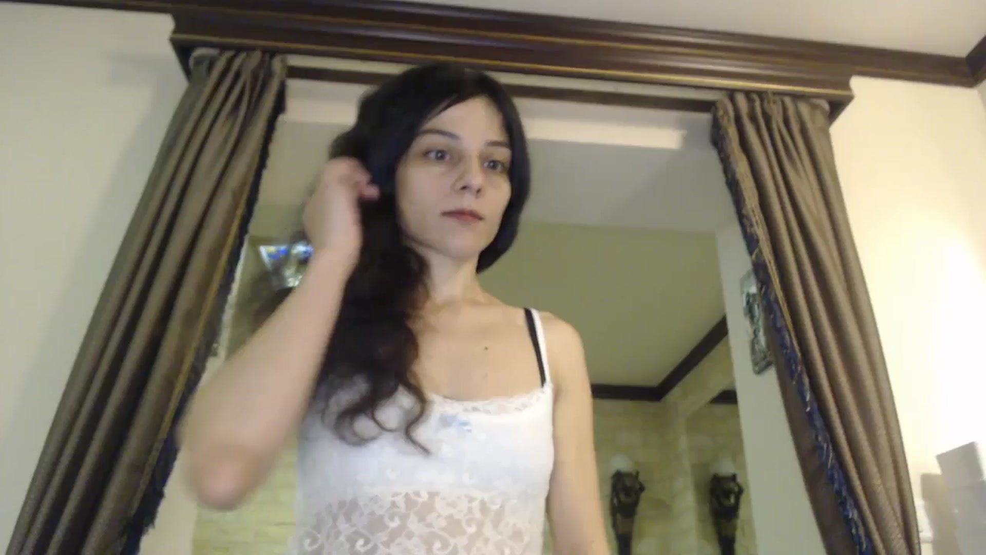 Gallery image thumbnail from ThePerfectNam's myfreecams stream on, 12/08/2025, 03:59 image 18 of 20