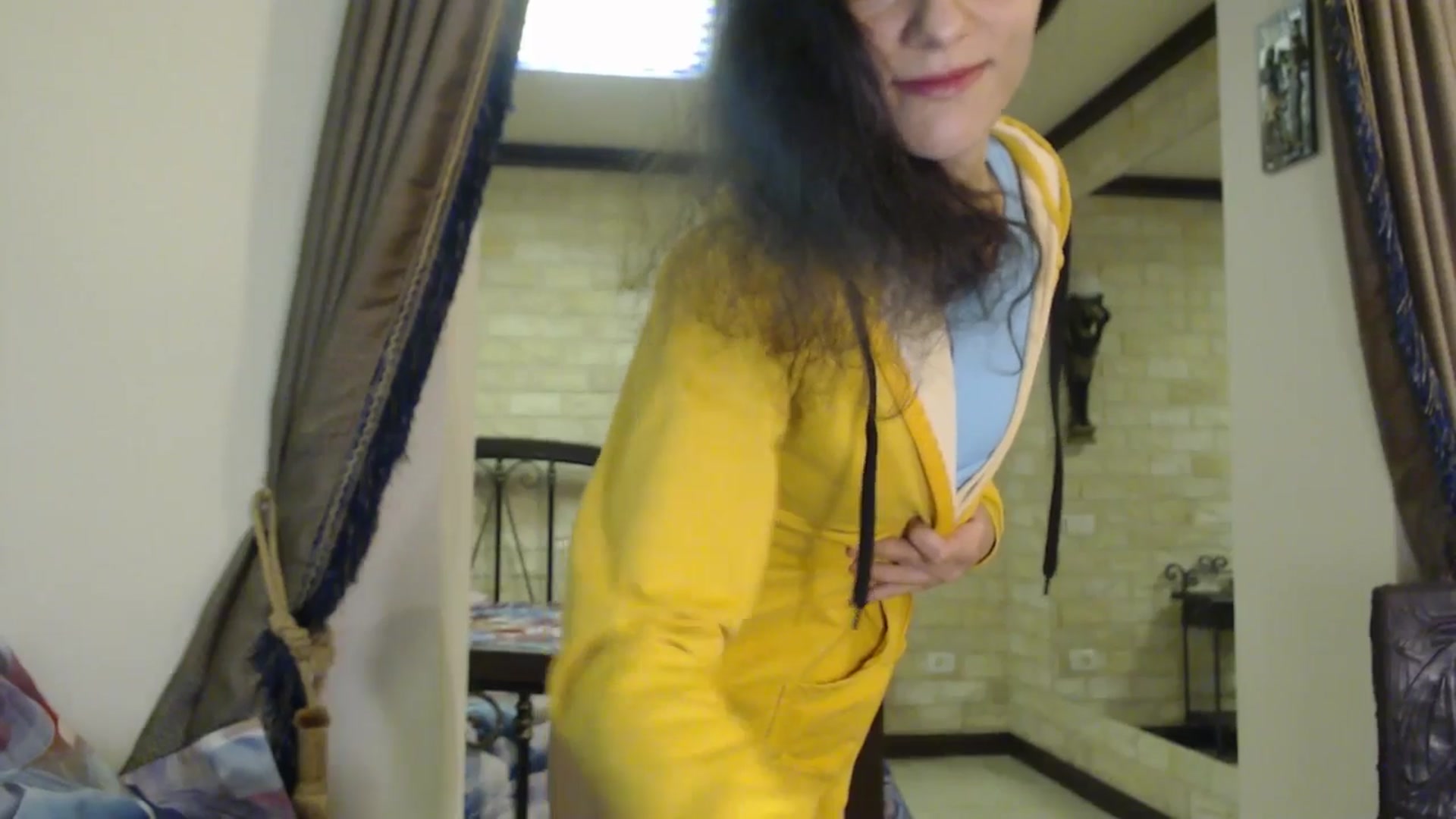 Gallery image thumbnail from ThePerfectNam's myfreecams stream on, 12/10/2025, 03:51 image 18 of 20