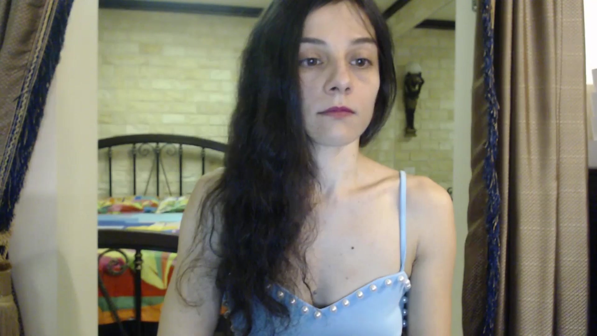 Gallery image thumbnail from ThePerfectNam's myfreecams stream on, 12/14/2025, 04:10 image 3 of 20