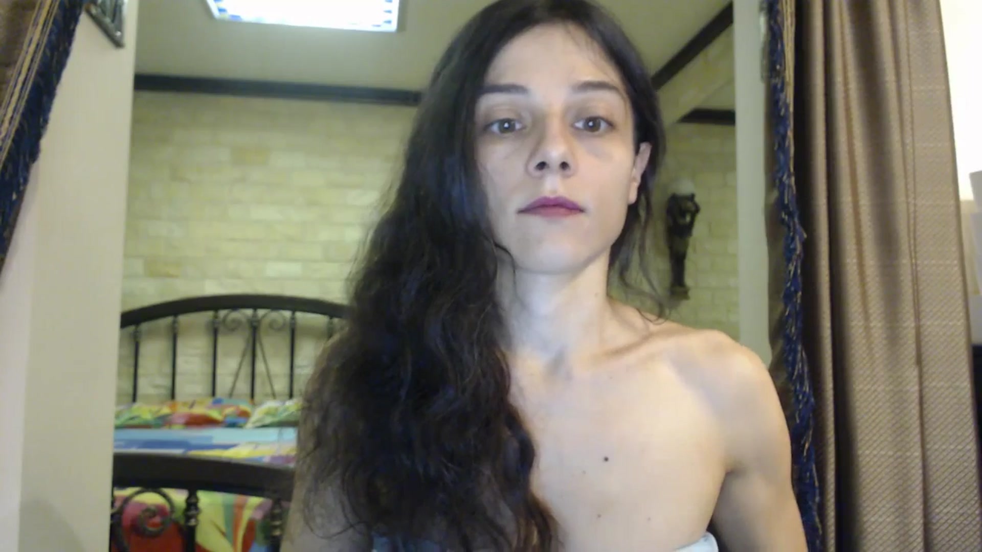 Gallery image thumbnail from ThePerfectNam's myfreecams stream on, 12/14/2025, 04:53 image 8 of 20