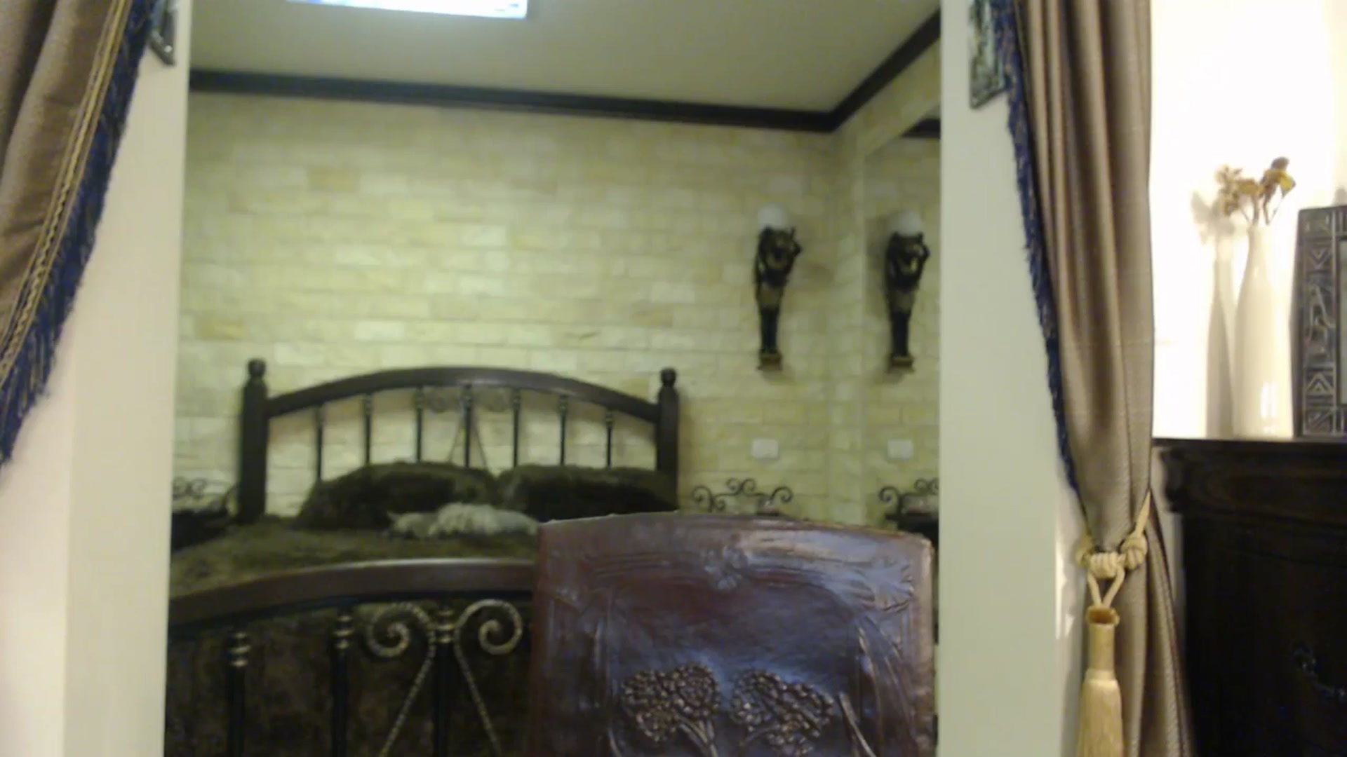 Gallery image thumbnail from ThePerfectNam's myfreecams stream on, 02/06/2026, 03:50 image 3 of 20