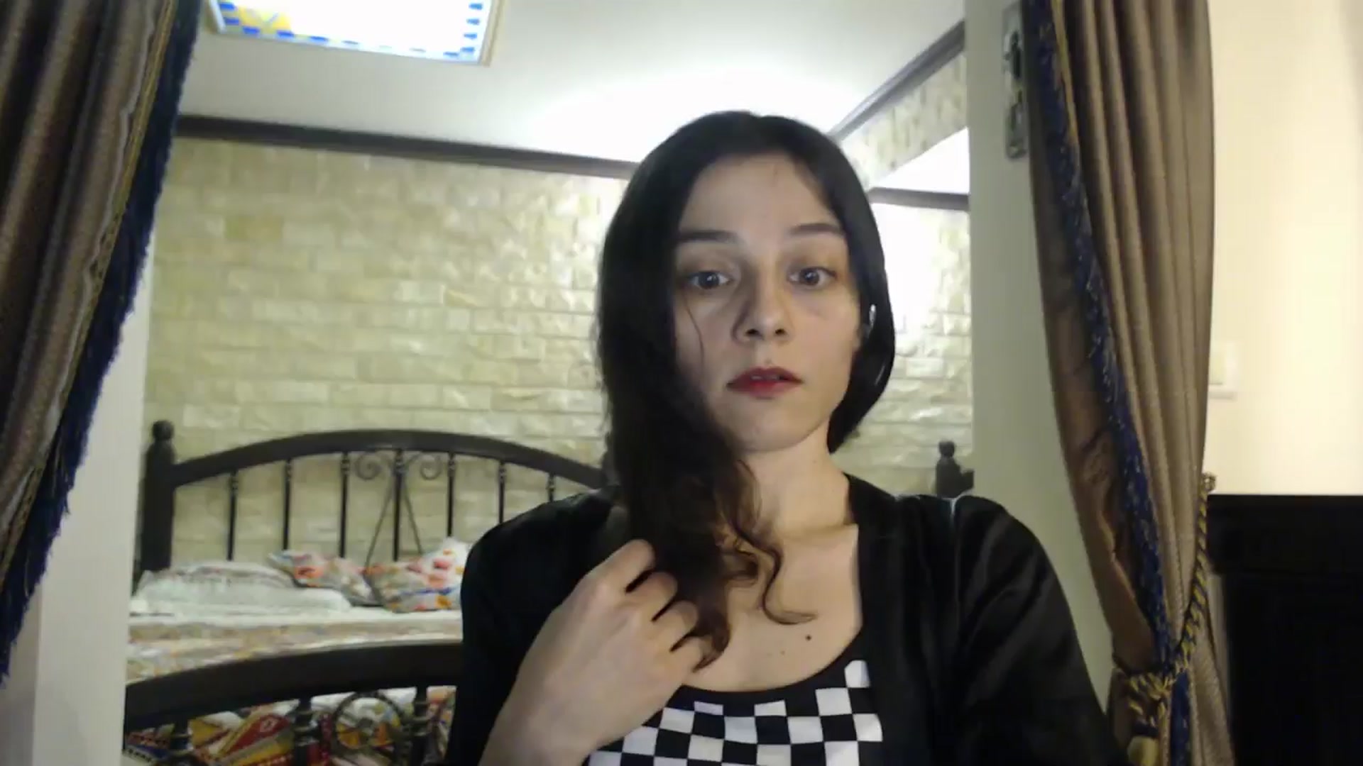 Gallery image thumbnail from ThePerfectNam's myfreecams stream on, 03/19/2026, 23:46 image 17 of 20