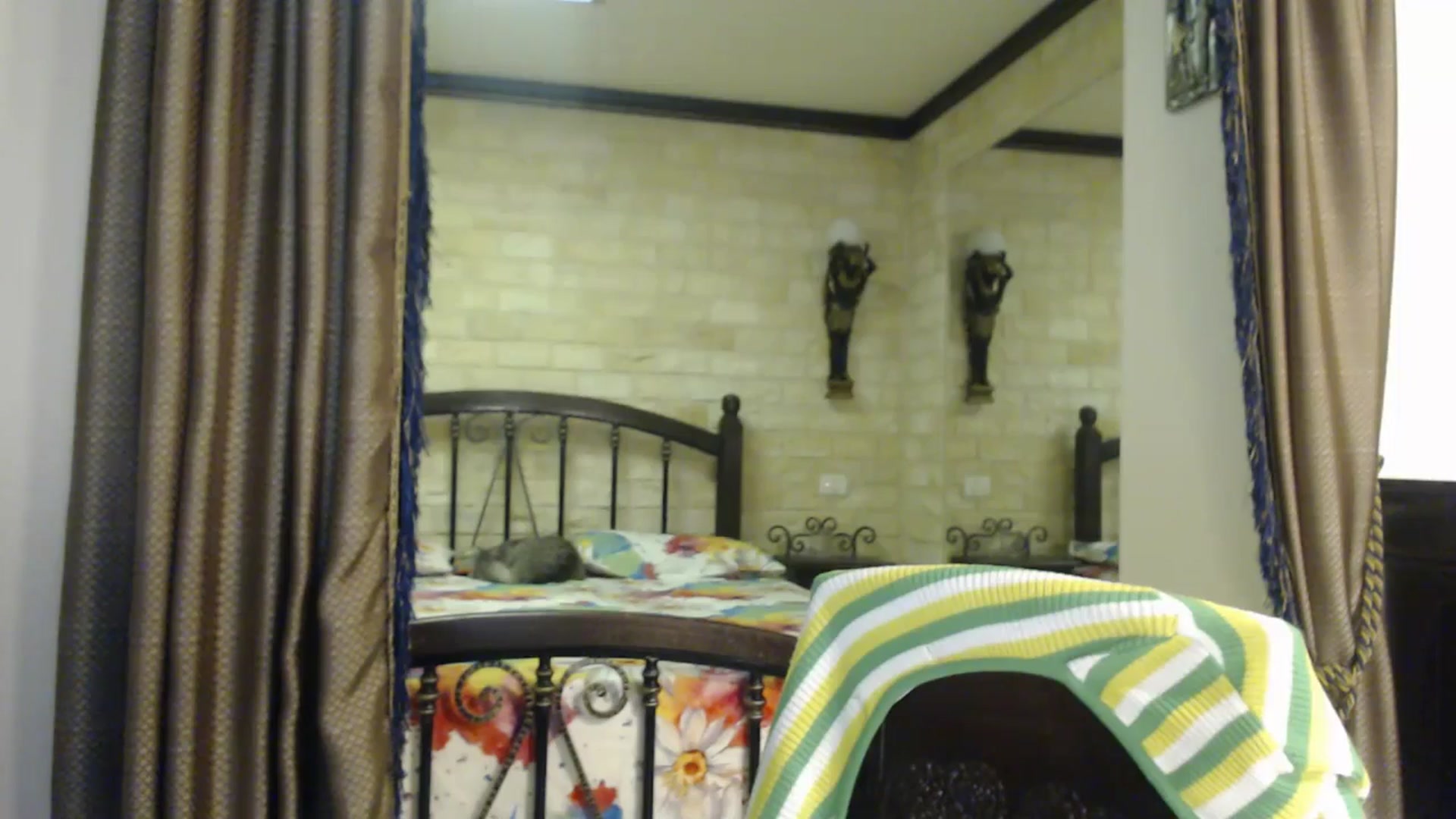 Gallery image thumbnail from ThePerfectNam's myfreecams stream on, 03/29/2026, 03:26 image 9 of 20