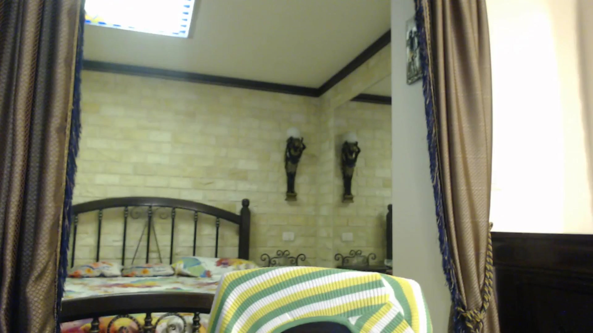 Gallery image thumbnail from ThePerfectNam's myfreecams stream on, 03/29/2026, 05:01 image 13 of 20