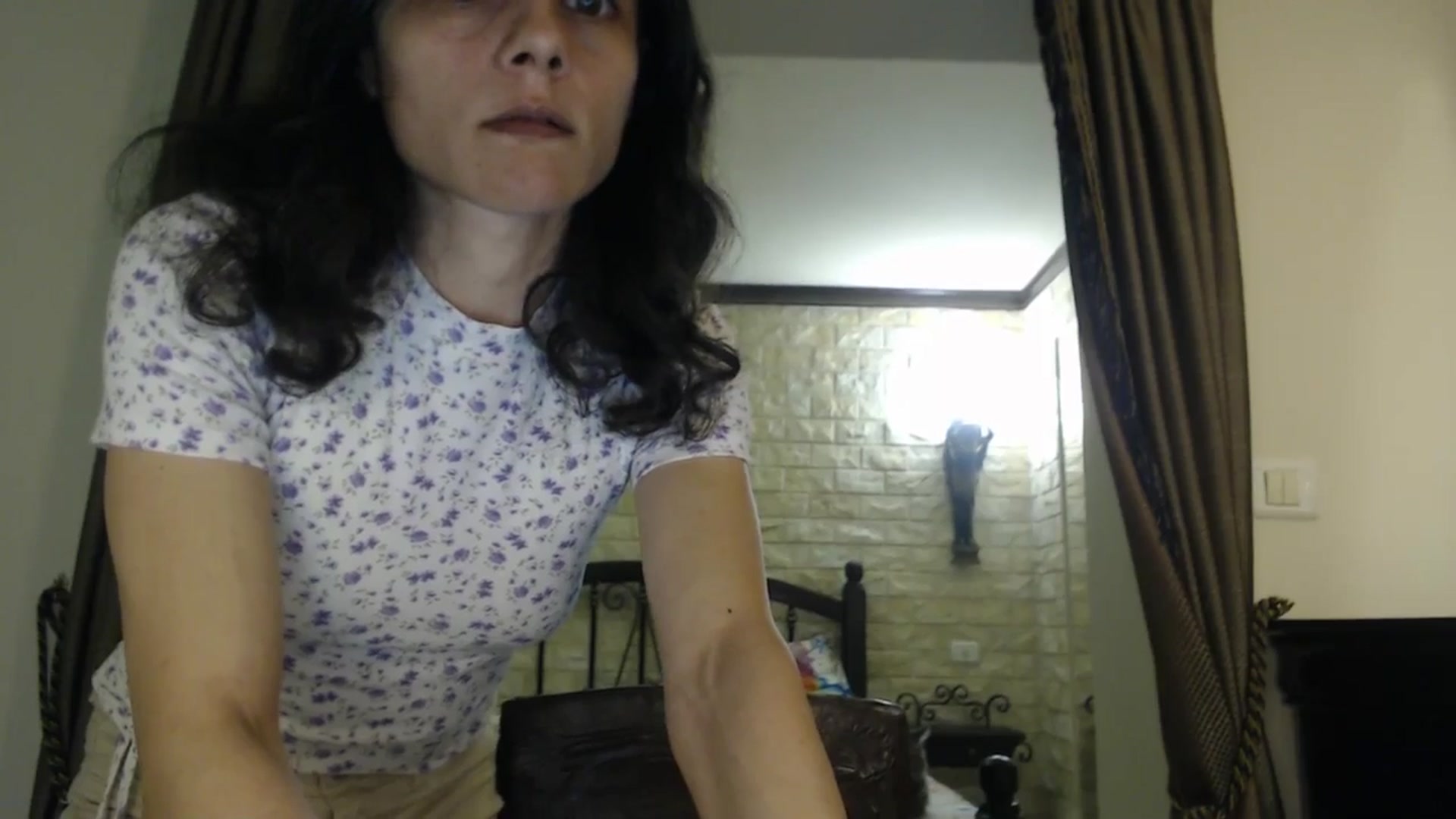 Gallery image thumbnail from ThePerfectNam's myfreecams stream on, 04/09/2026, 24:43 image 14 of 20