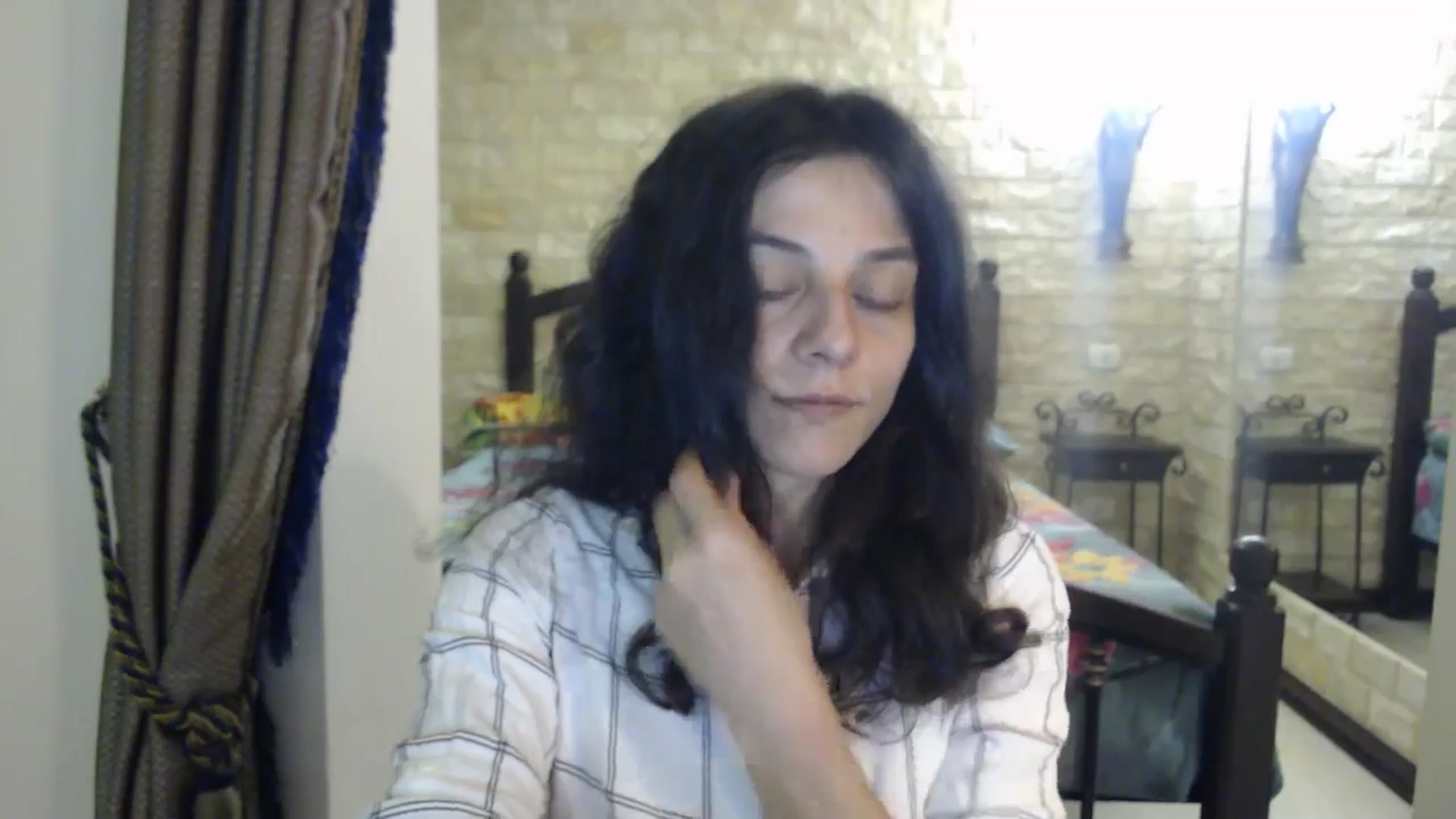Gallery image thumbnail from ThePerfectNam's myfreecams stream on, 05/01/2026, 04:27 image 13 of 20