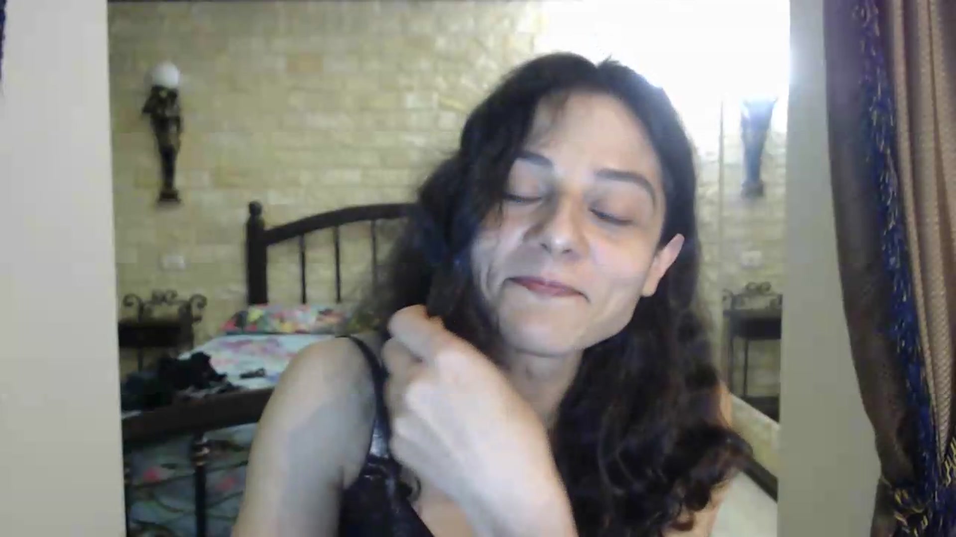 Gallery image thumbnail from ThePerfectNam's myfreecams stream on, 05/07/2026, 21:44 image 17 of 20