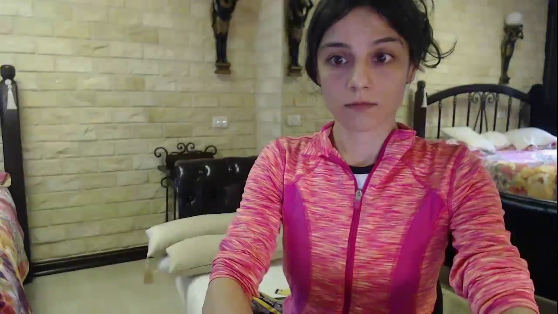 Gallery image thumbnail from ThePerfectNme's myfreecams stream on, 02/25/2024, 09:42 image 3 of 20