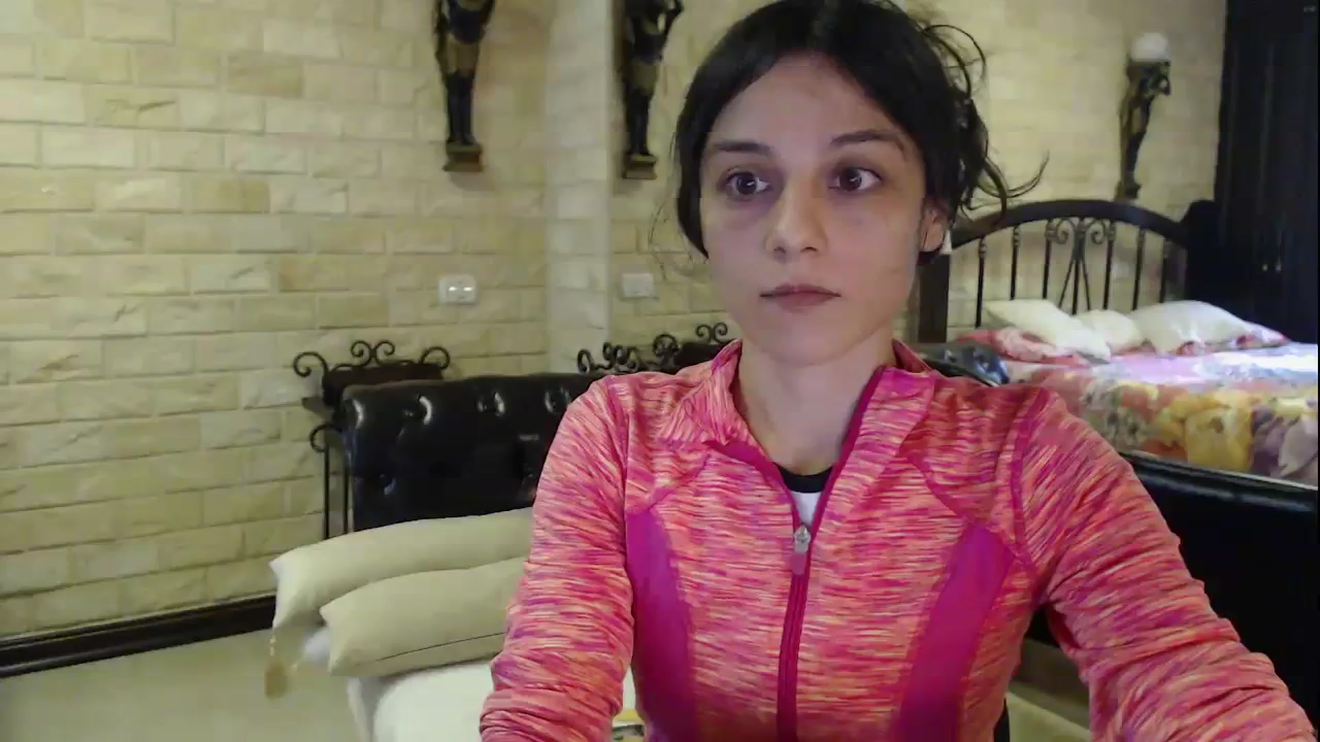 Gallery image thumbnail from ThePerfectNme's myfreecams stream on, 02/25/2024, 09:42 image 8 of 20