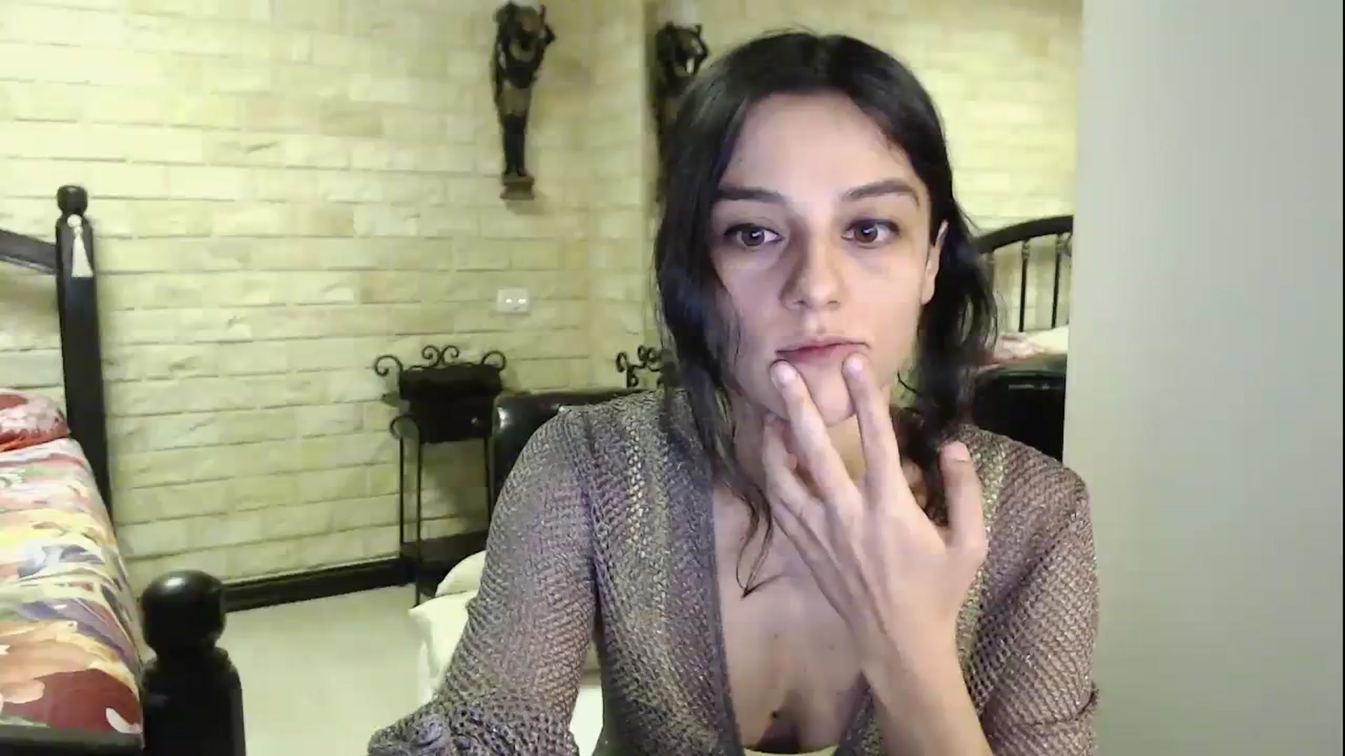 Gallery image thumbnail from ThePerfectNme's myfreecams stream on, 02/27/2024, 07:34 image 7 of 20