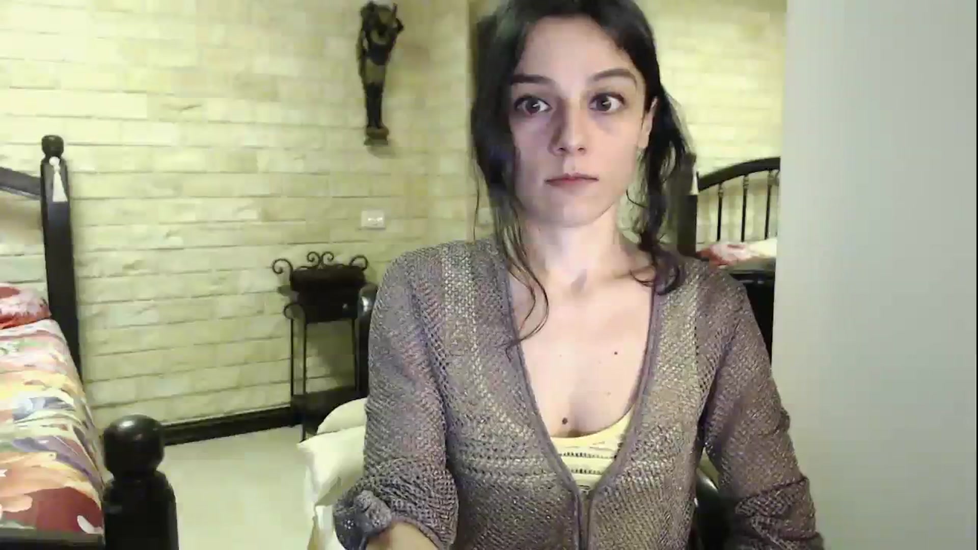 Gallery image thumbnail from ThePerfectNme's myfreecams stream on, 02/27/2024, 07:34 image 8 of 20