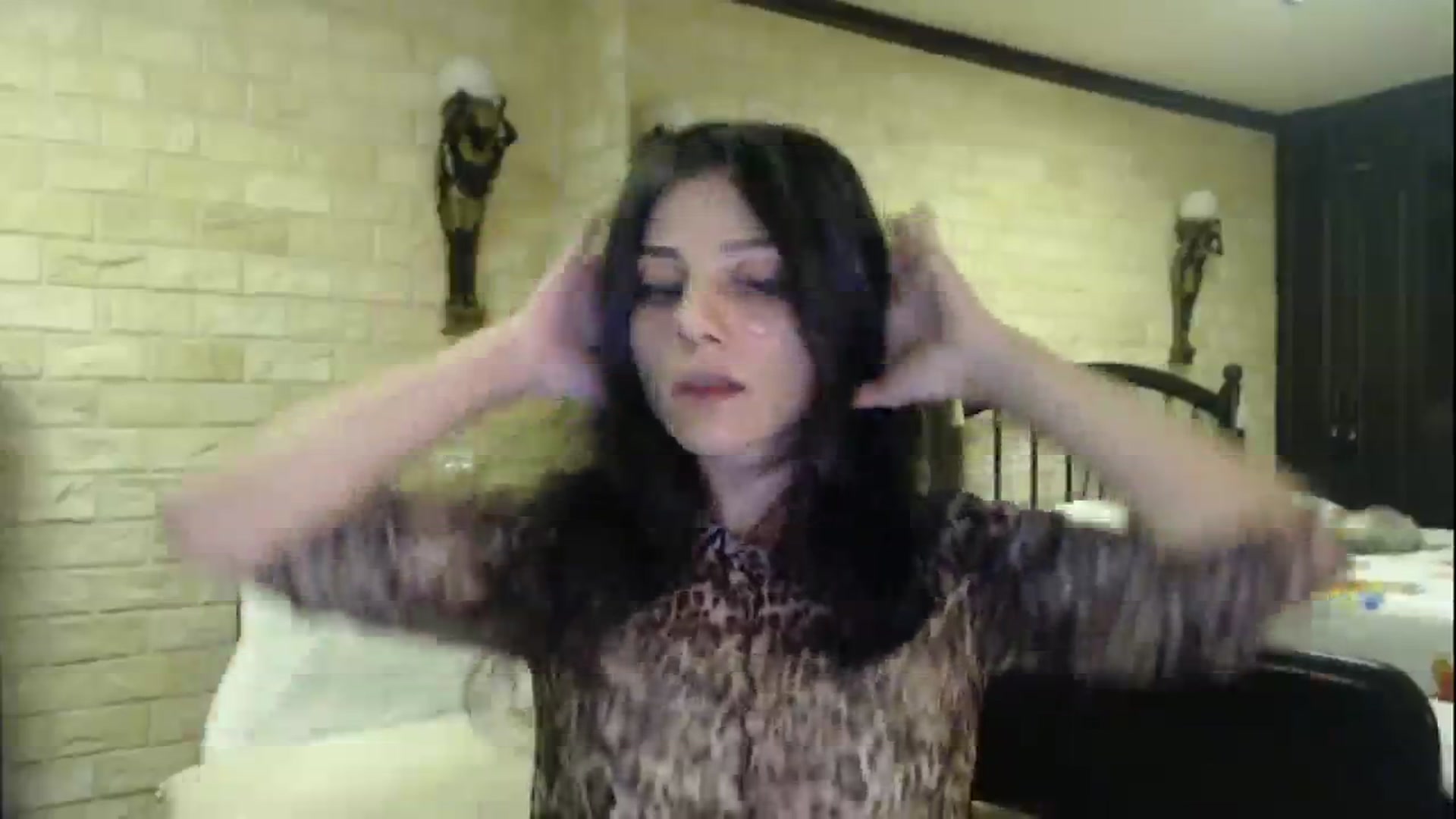 Gallery image thumbnail from ThePerfectNme's myfreecams stream on, 03/16/2024, 05:32 image 15 of 20
