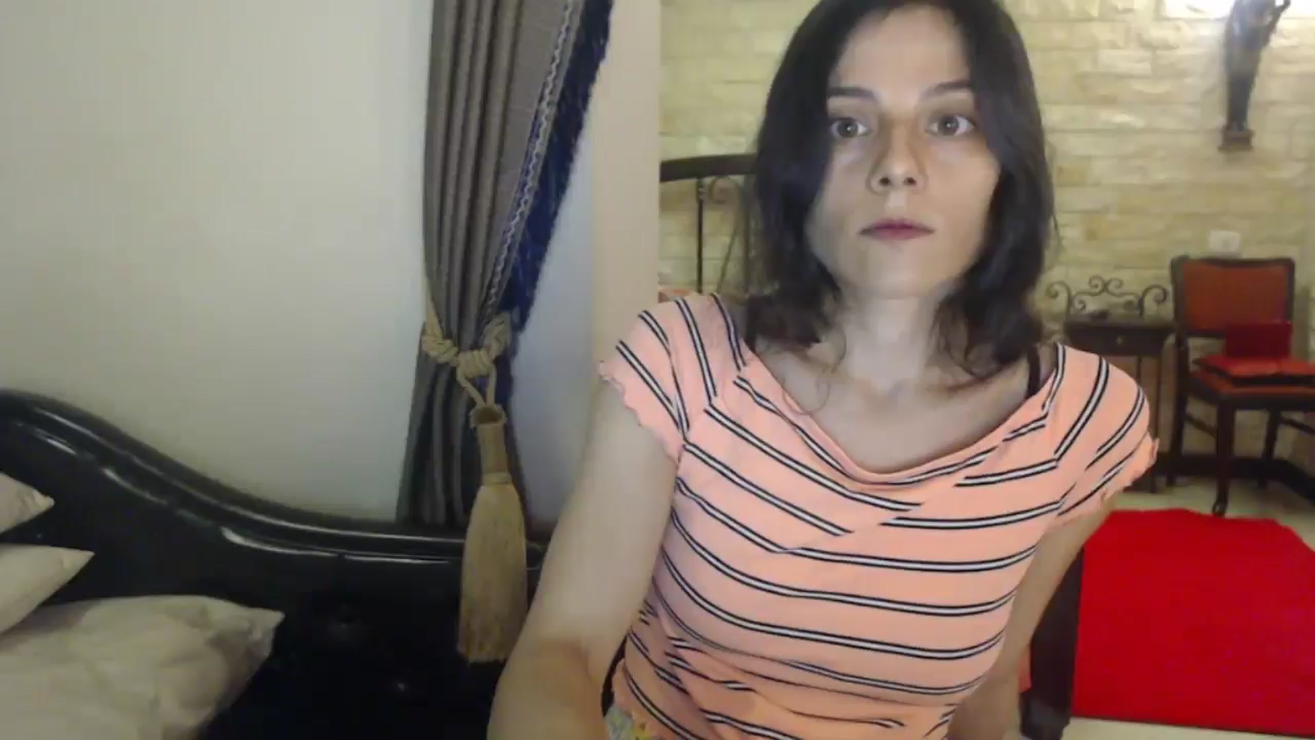 Gallery image thumbnail from ThePerfectNme's myfreecams stream on, 07/17/2024, 02:09 image 1 of 20