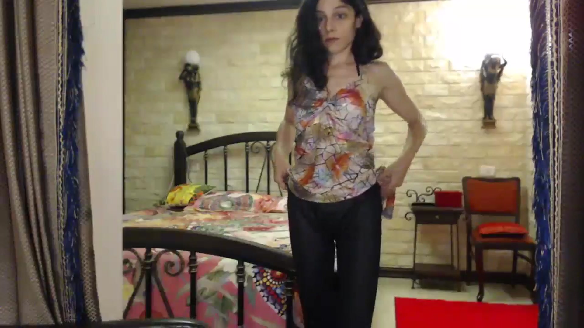Gallery image thumbnail from ThePerfectNme's myfreecams stream on, 07/21/2024, 20:52 image 17 of 20