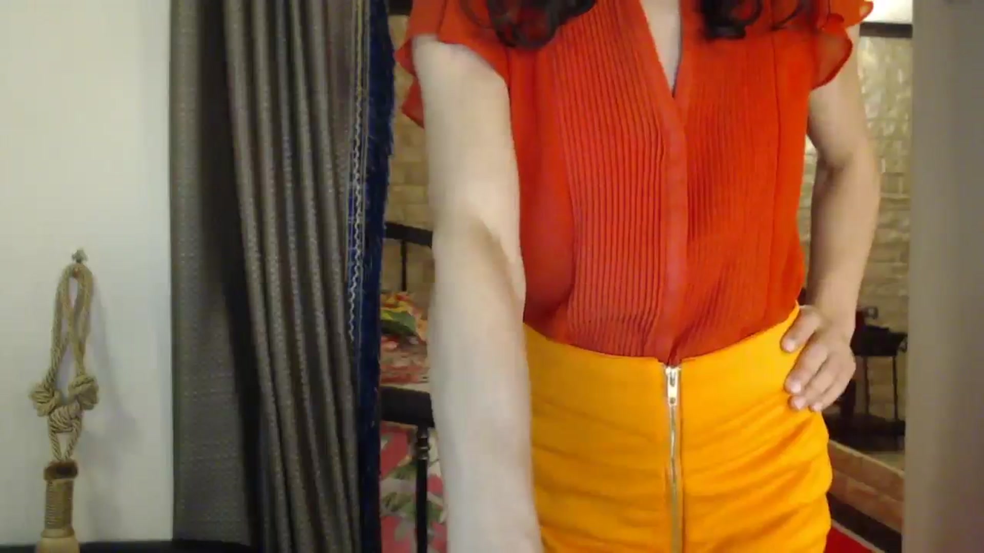 Gallery image thumbnail from ThePerfectNme's myfreecams stream on, 07/25/2024, 22:33 image 6 of 20