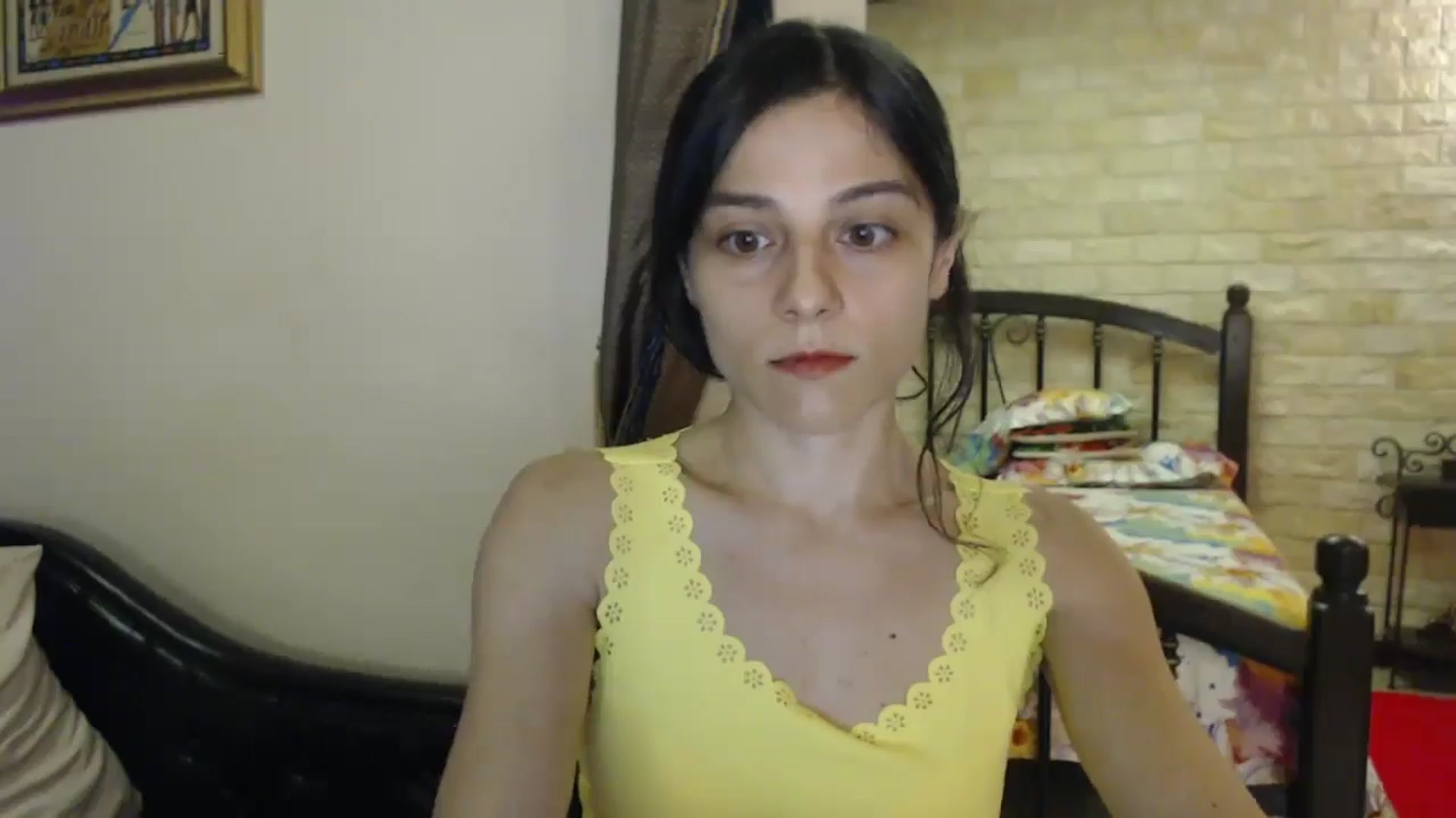 Gallery image thumbnail from ThePerfectNme's myfreecams stream on, 08/25/2024, 18:31 image 5 of 20