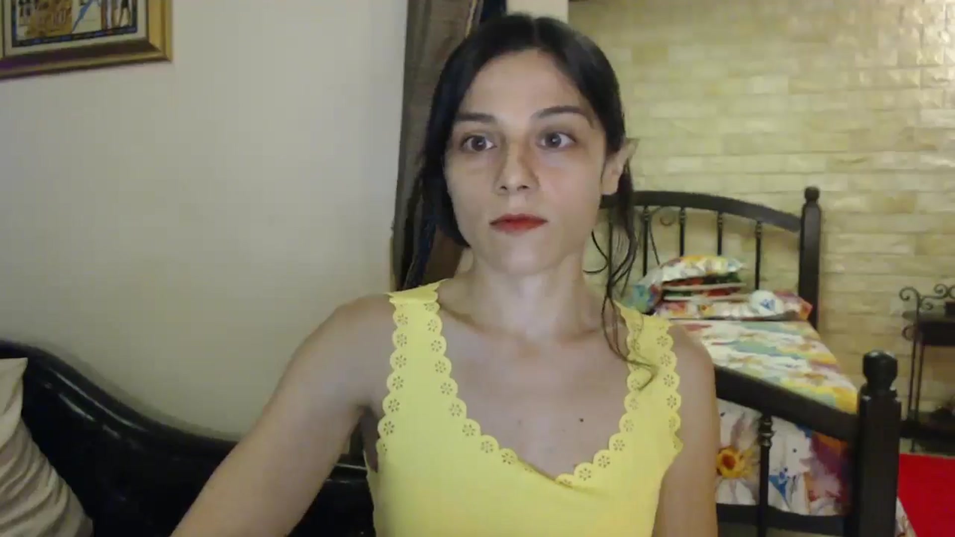 Gallery image thumbnail from ThePerfectNme's myfreecams stream on, 08/25/2024, 18:31 image 7 of 20
