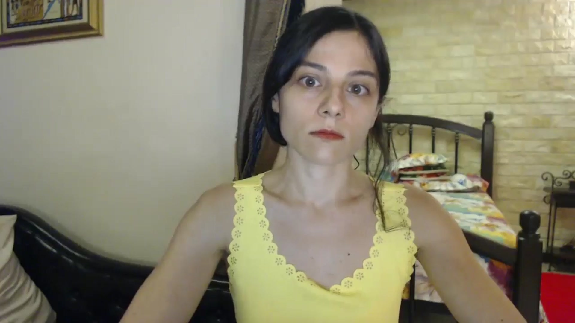 Gallery image thumbnail from ThePerfectNme's myfreecams stream on, 08/25/2024, 18:31 image 16 of 20