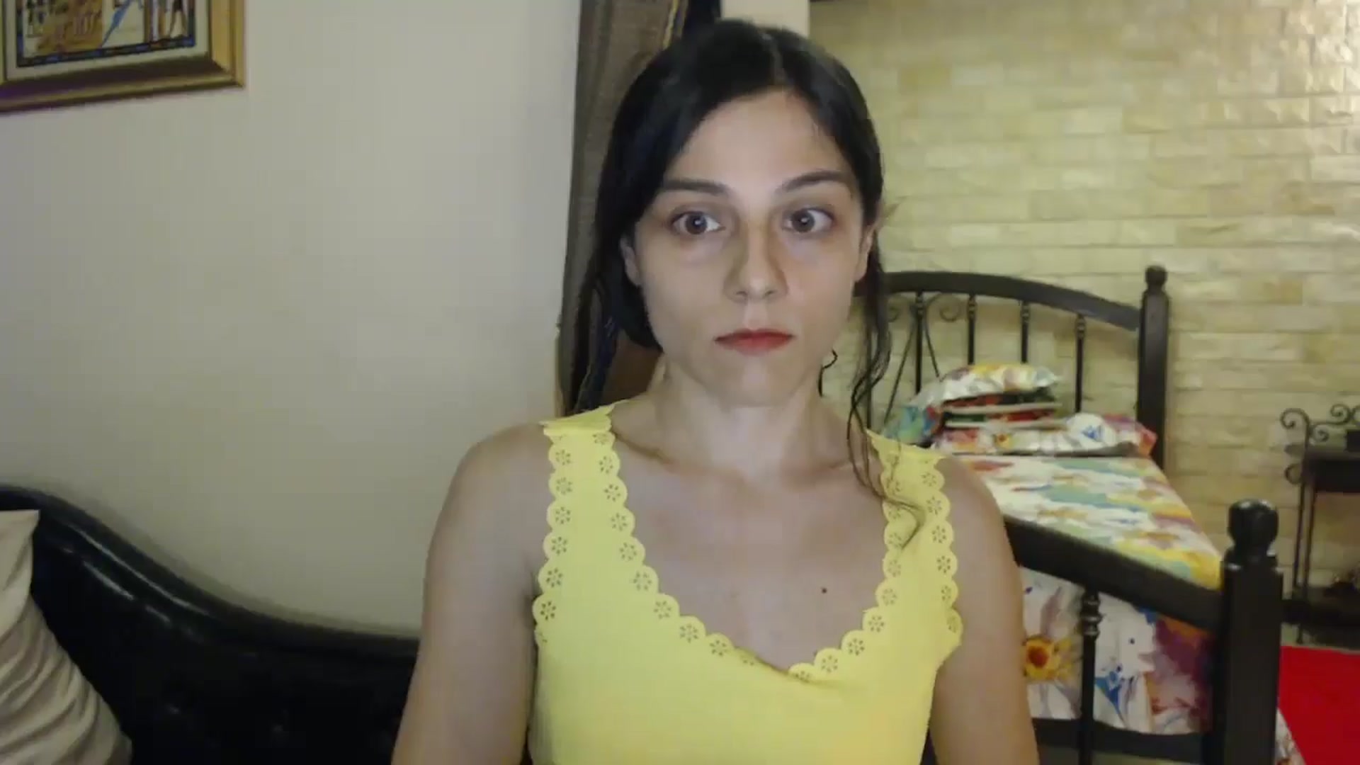 Gallery image thumbnail from ThePerfectNme's myfreecams stream on, 08/25/2024, 18:31 image 4 of 20