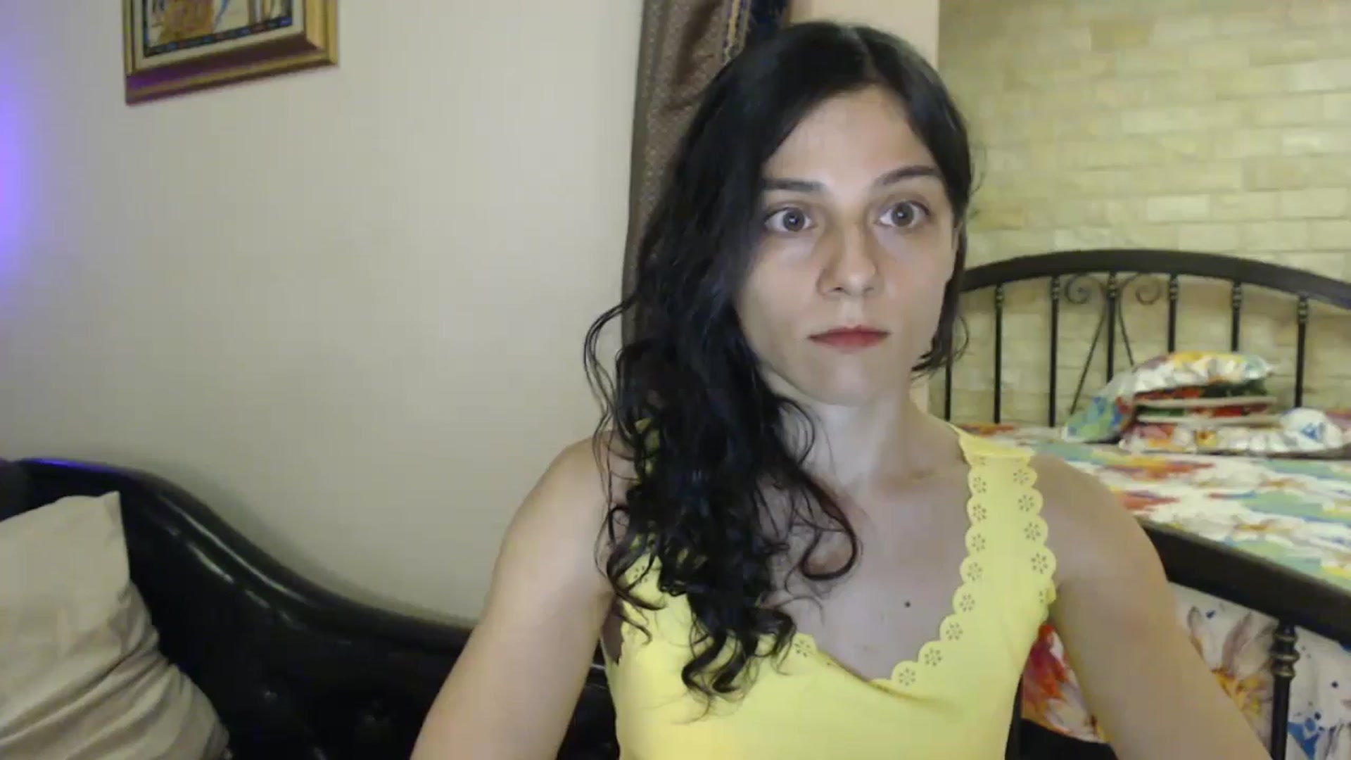Gallery image thumbnail from ThePerfectNme's myfreecams stream on, 08/25/2024, 20:00 image 13 of 20