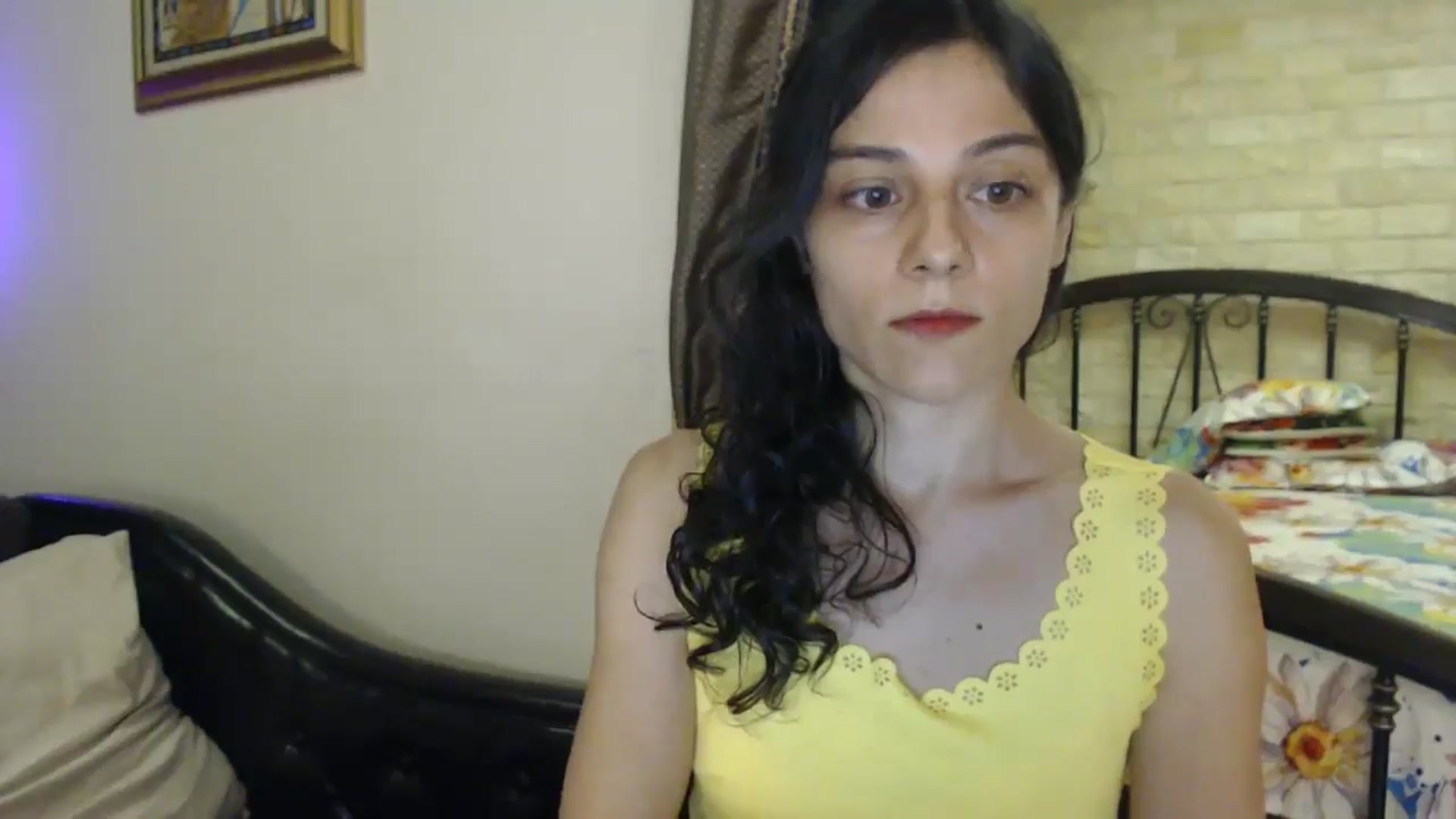 Gallery image thumbnail from ThePerfectNme's myfreecams stream on, 08/25/2024, 20:00 image 10 of 20