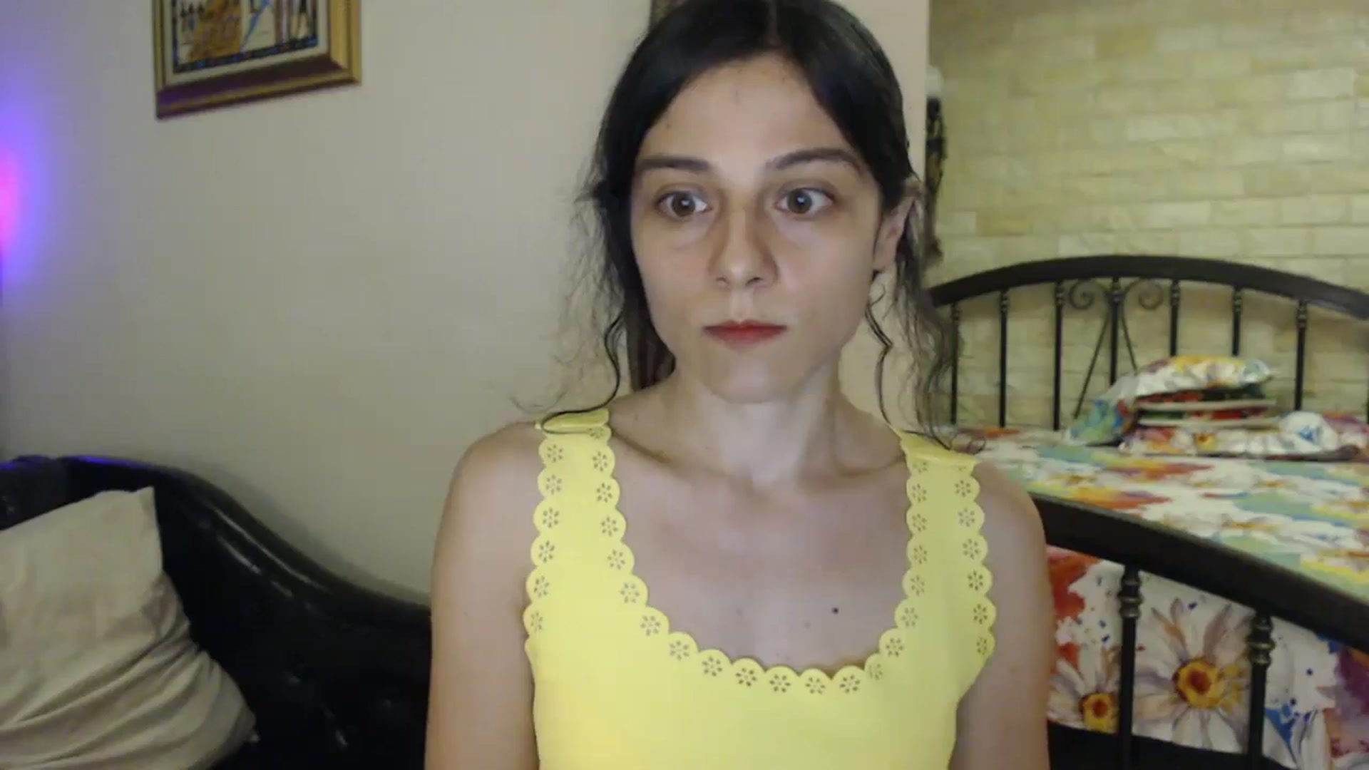 Gallery image thumbnail from ThePerfectNme's myfreecams stream on, 08/25/2024, 20:00 image 3 of 20