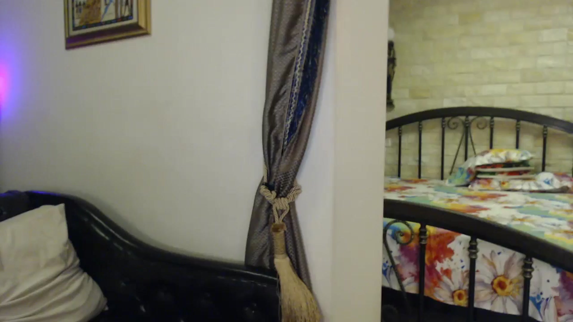 Gallery image thumbnail from ThePerfectNme's myfreecams stream on, 08/25/2024, 20:00 image 2 of 20