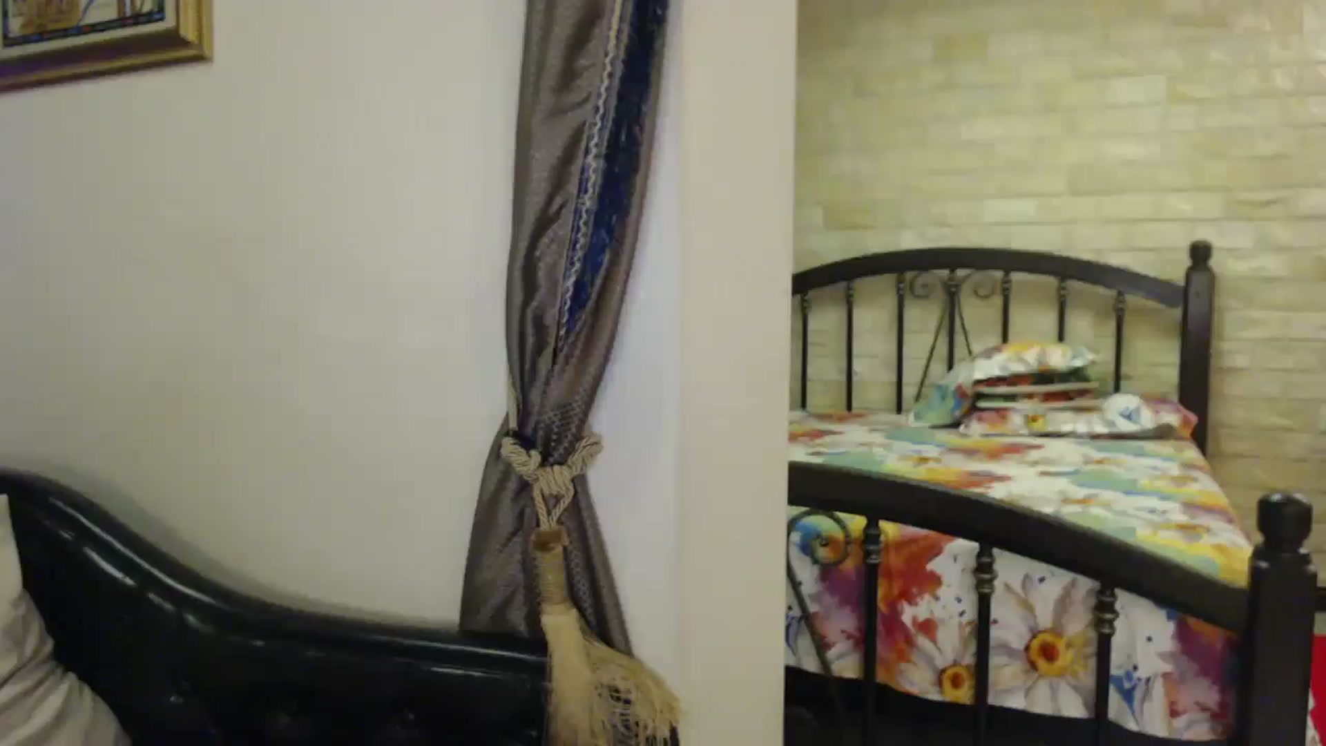 Gallery image thumbnail from ThePerfectNme's myfreecams stream on, 08/25/2024, 21:14 image 9 of 20