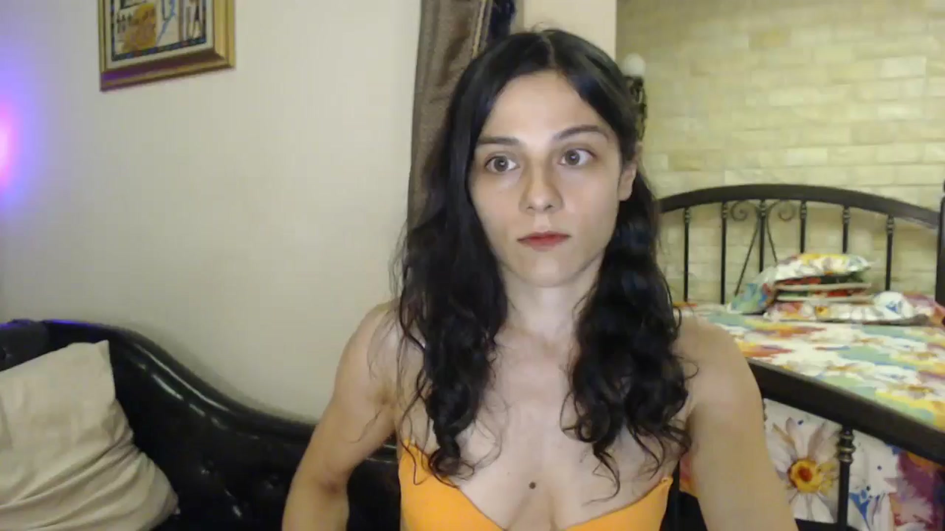 Gallery image thumbnail from ThePerfectNme's myfreecams stream on, 08/25/2024, 22:39 image 6 of 20